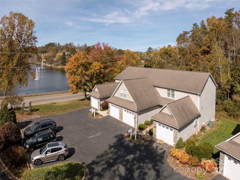 102 Waters Edge Drive Weaverville NC 28787