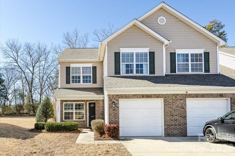 Photo of 12003 Stratfield Place Circle, Pineville, NC 28134 (MLS # 4343150)