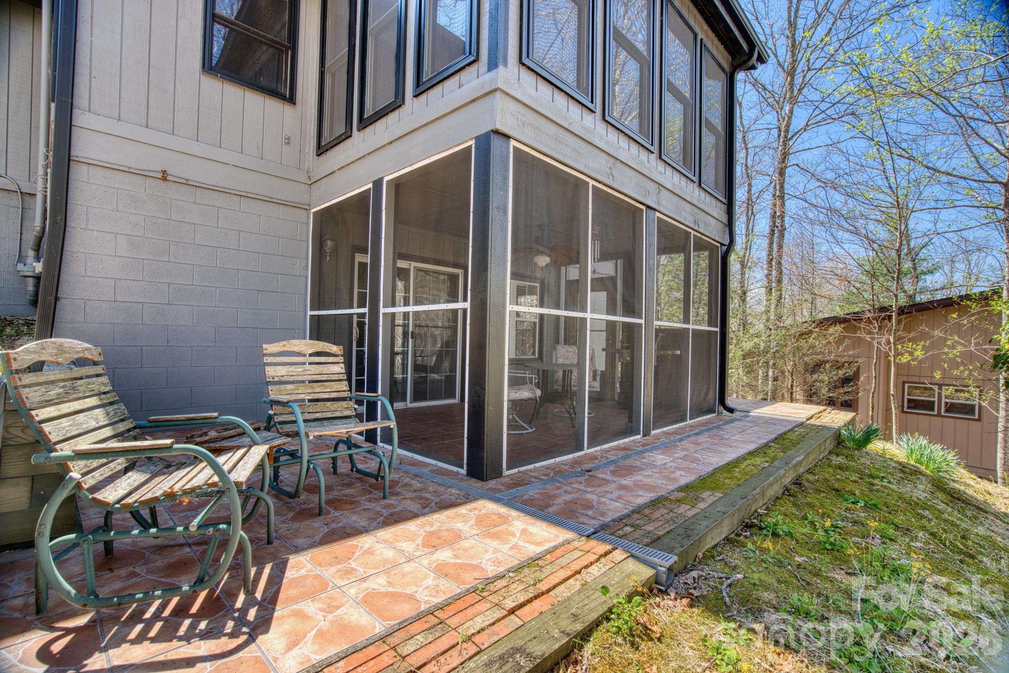 Connestee Falls - Residential
