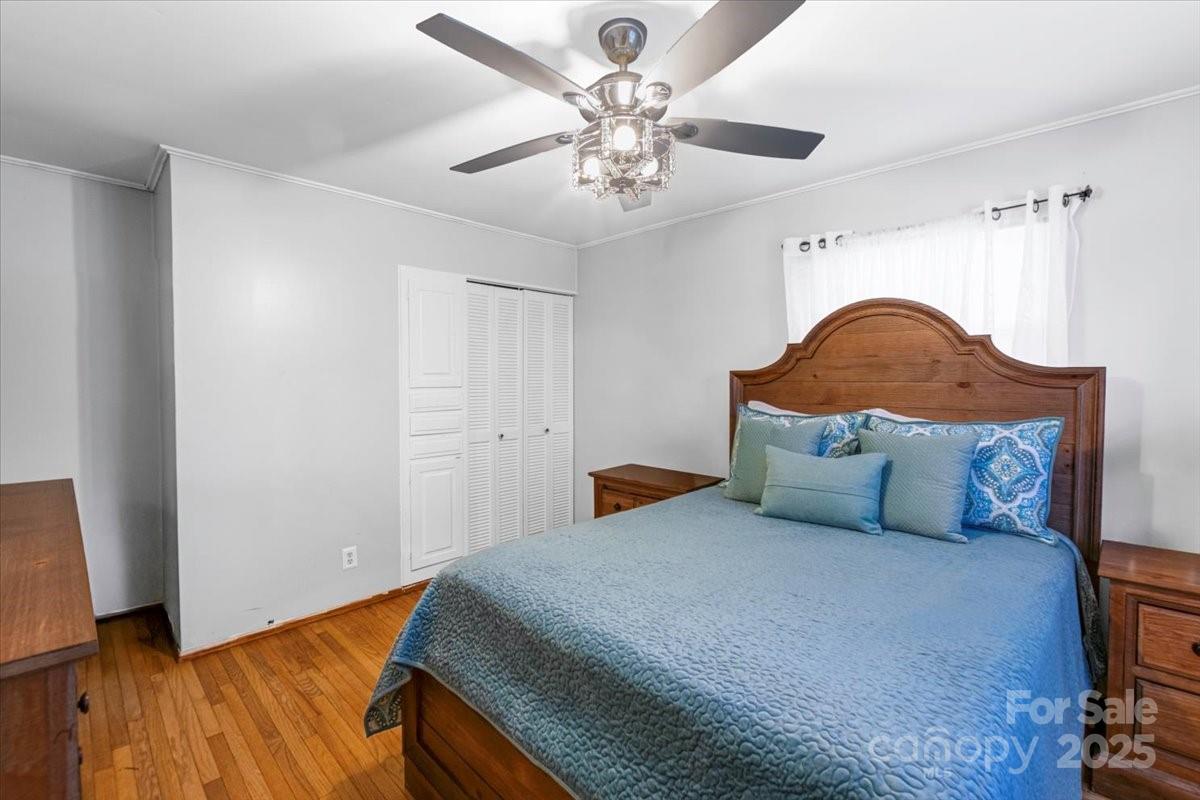8 Northbrook Drive