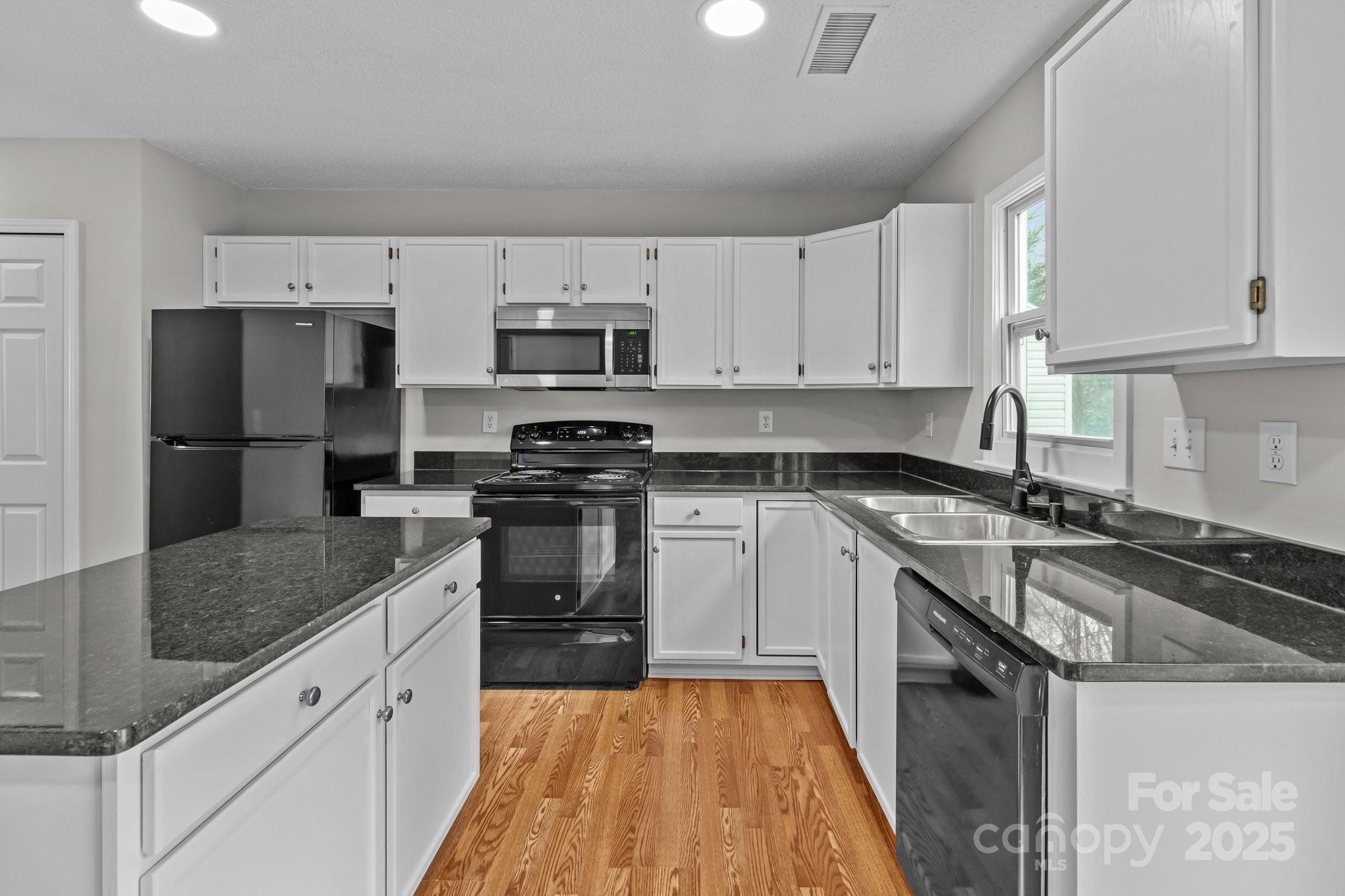 9014 Arbor Creek Drive