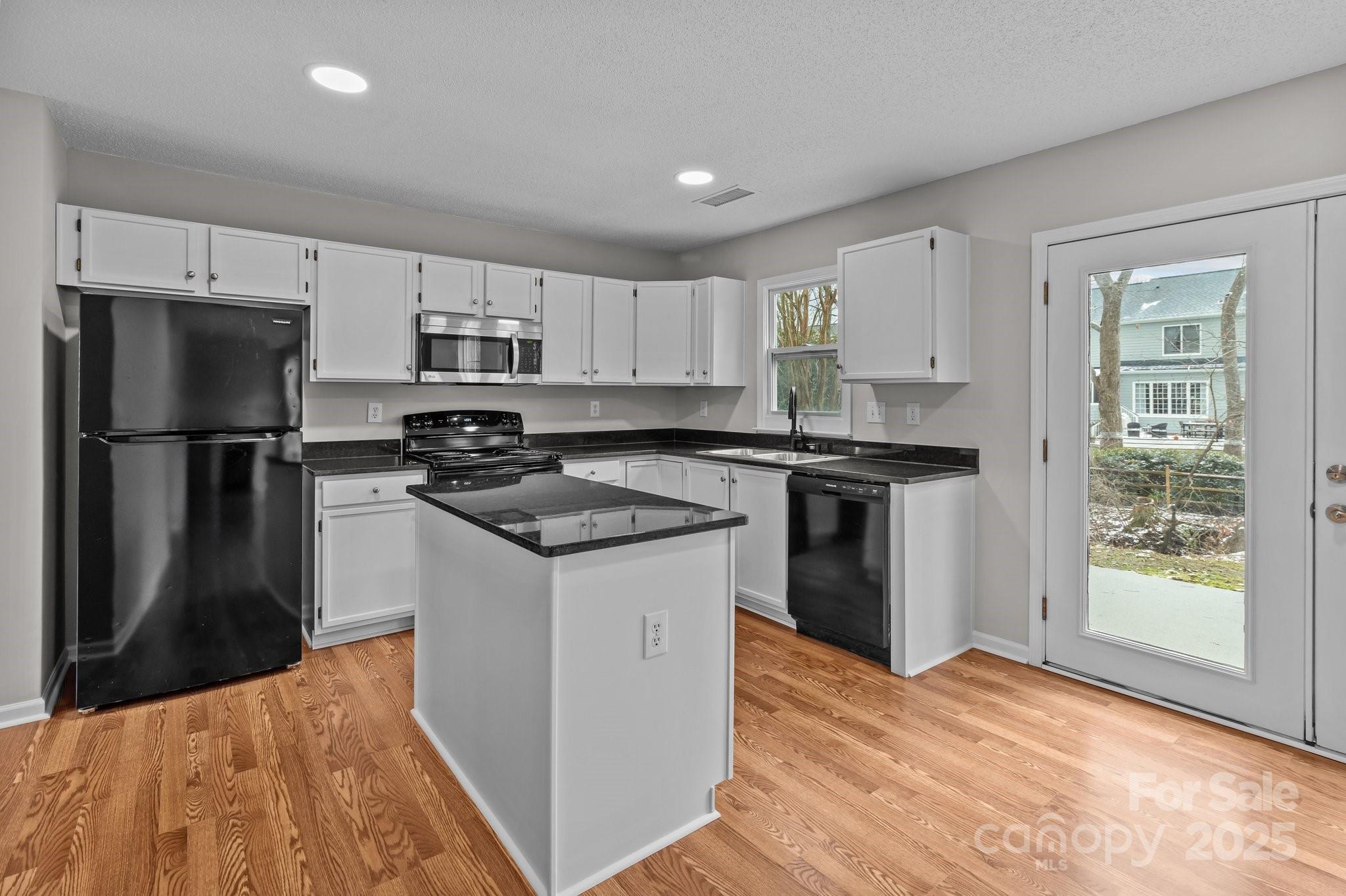 9014 Arbor Creek Drive