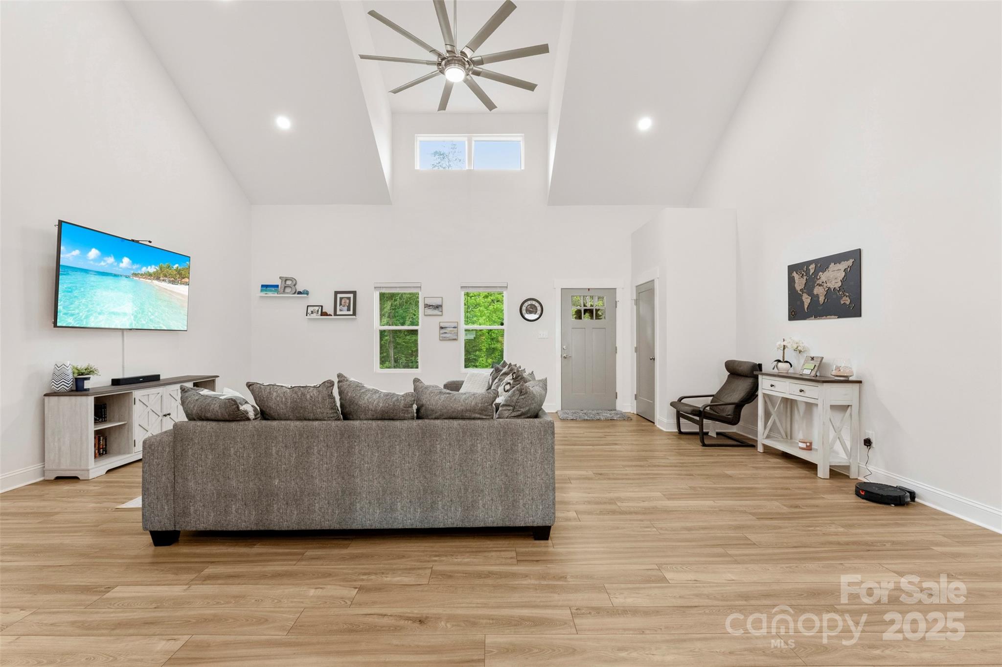 Lakehaven Estates - Residential