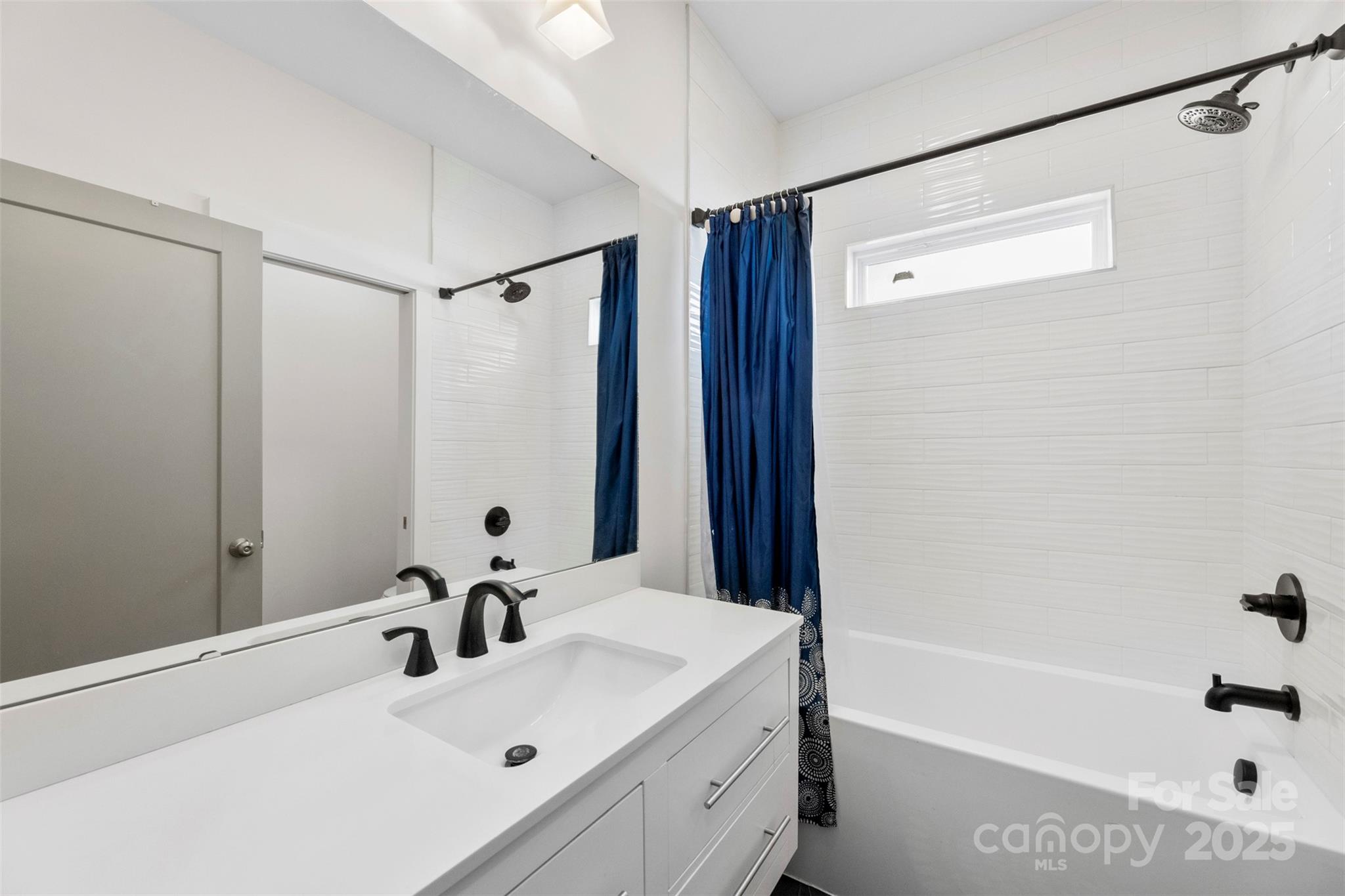 Lakehaven Estates - Residential