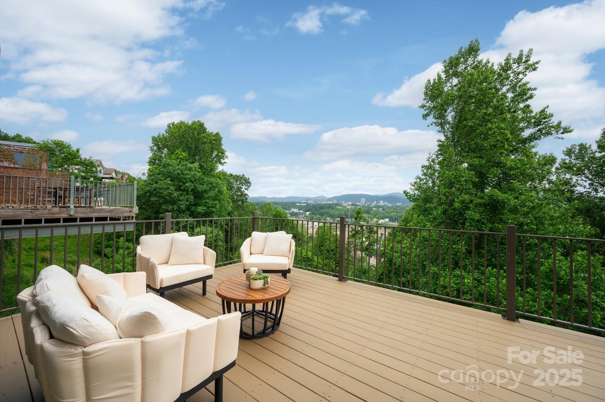 20 Grandview Drive
