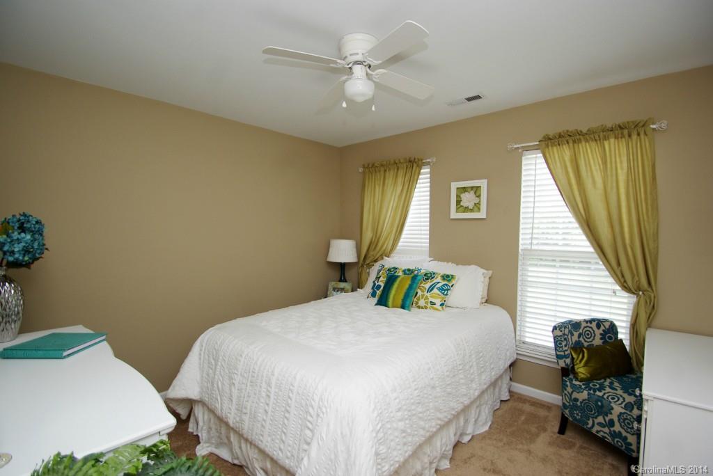 Brandon Oaks - Residential