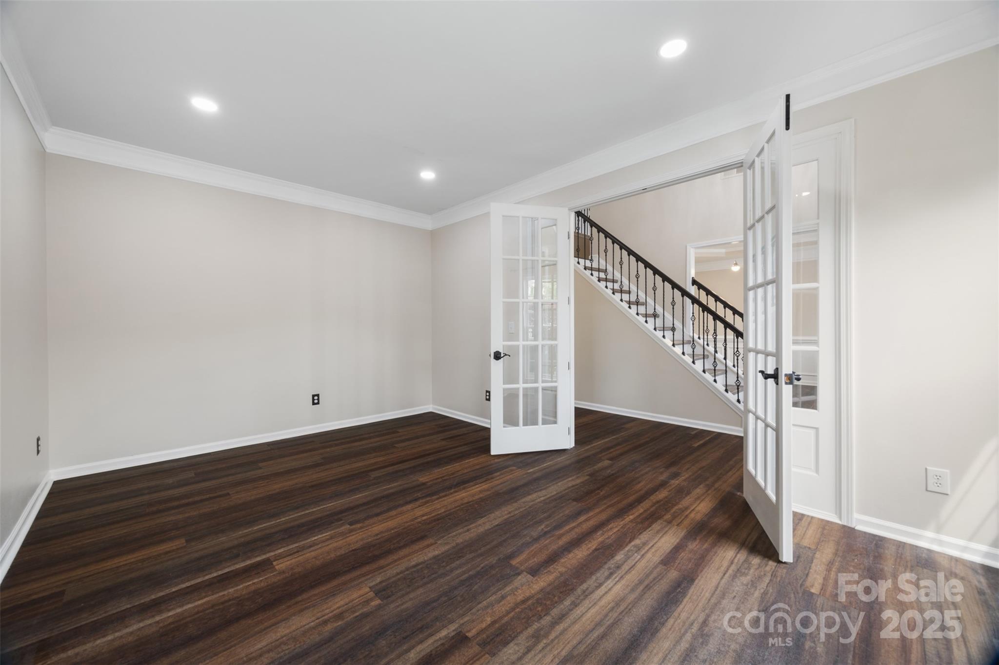 Moss Creek Village - Residential