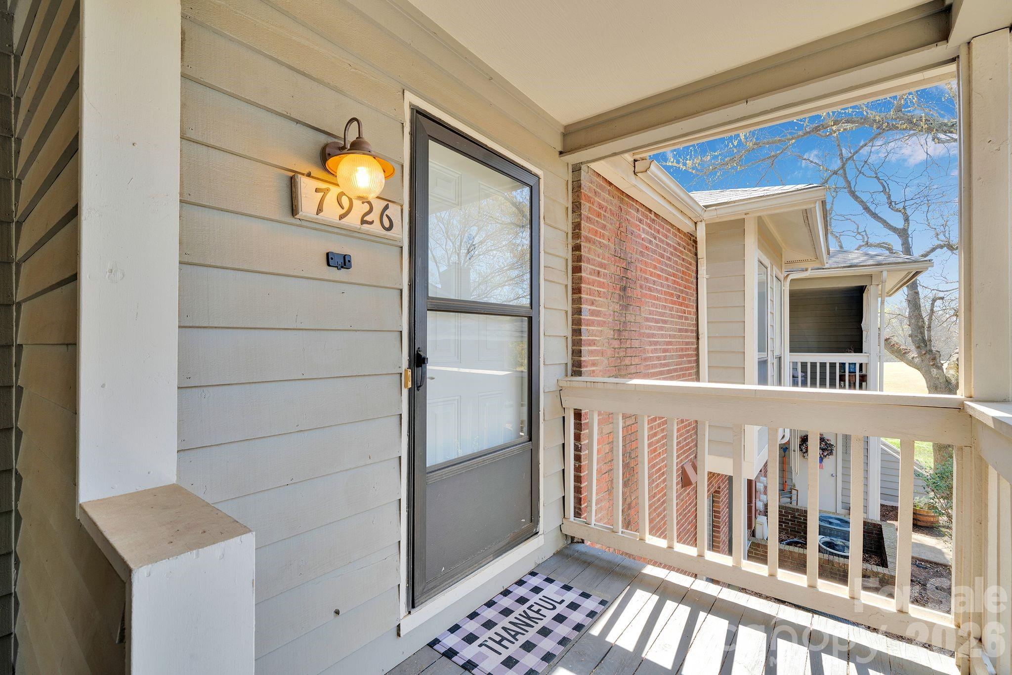 7926 Greenside Court