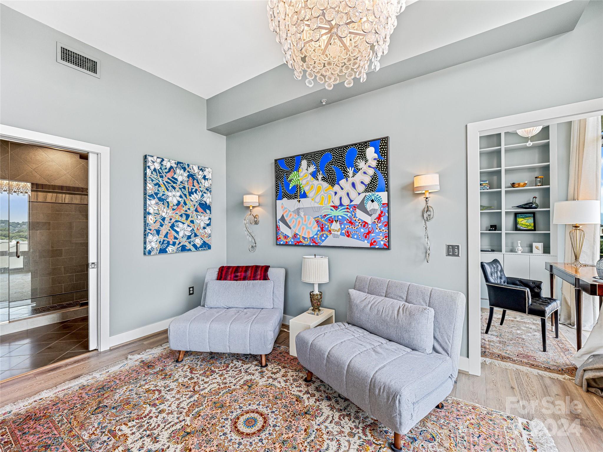 60 North Market - Residential