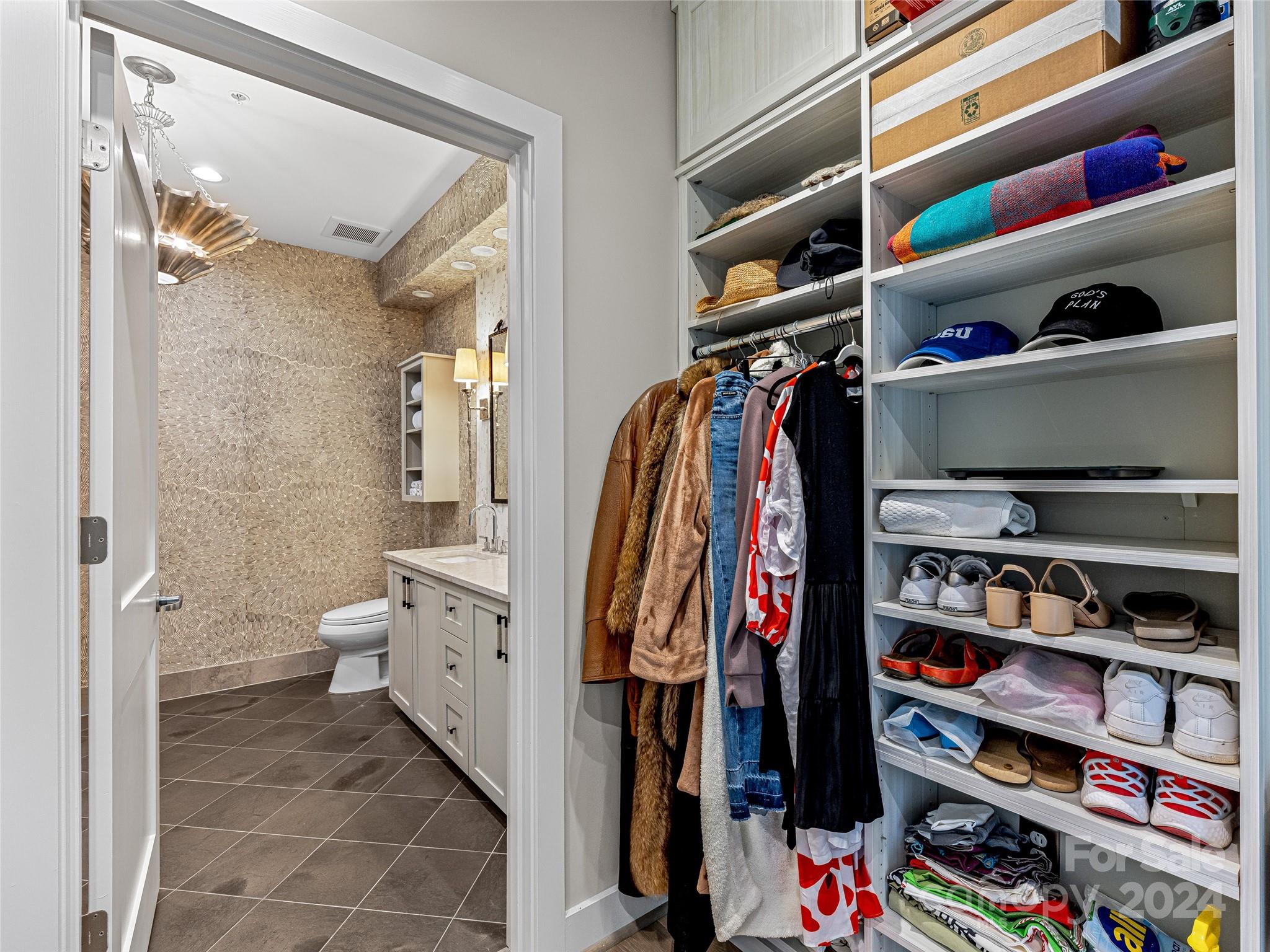 60 North Market - Residential