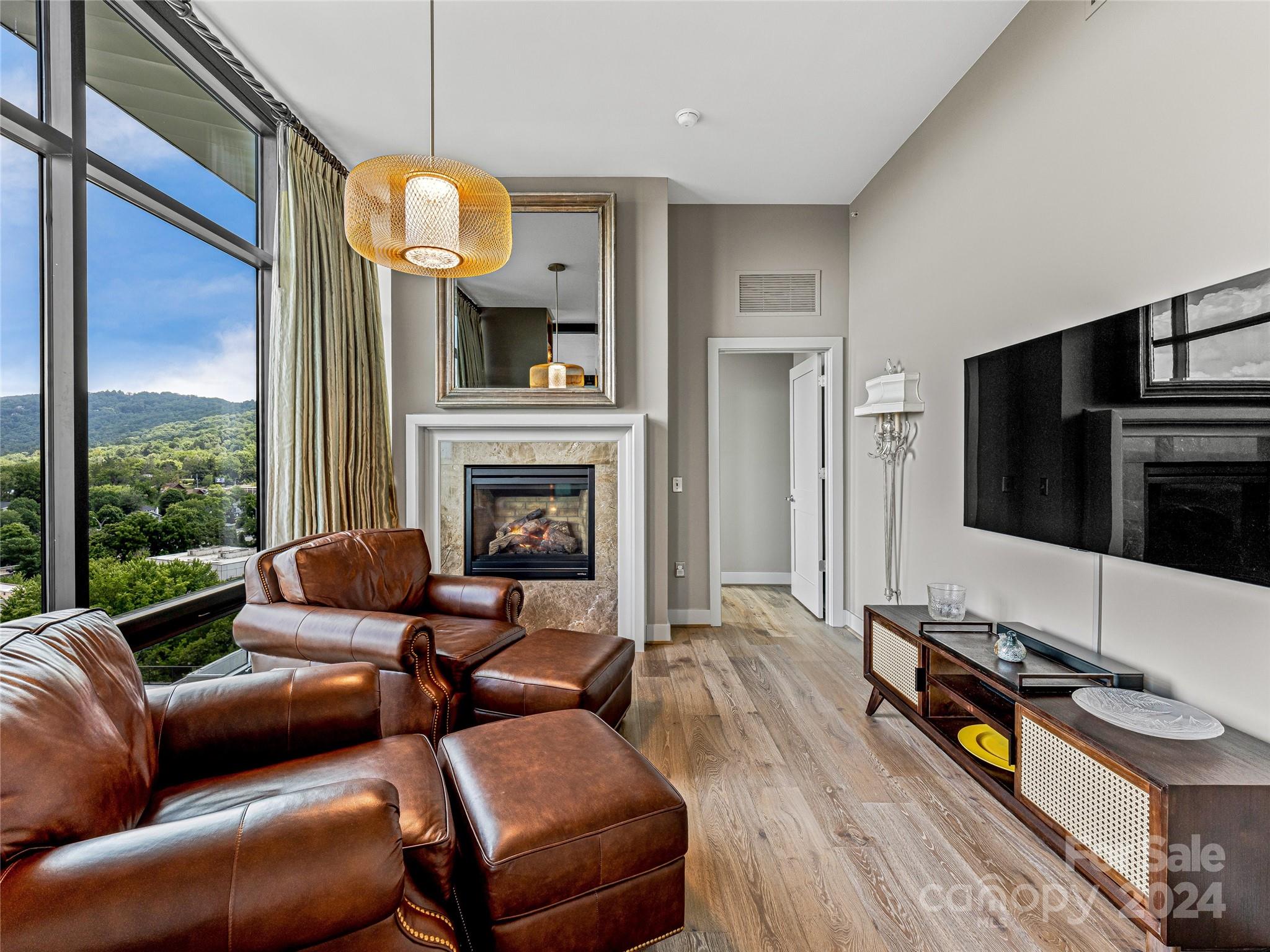 60 North Market - Residential