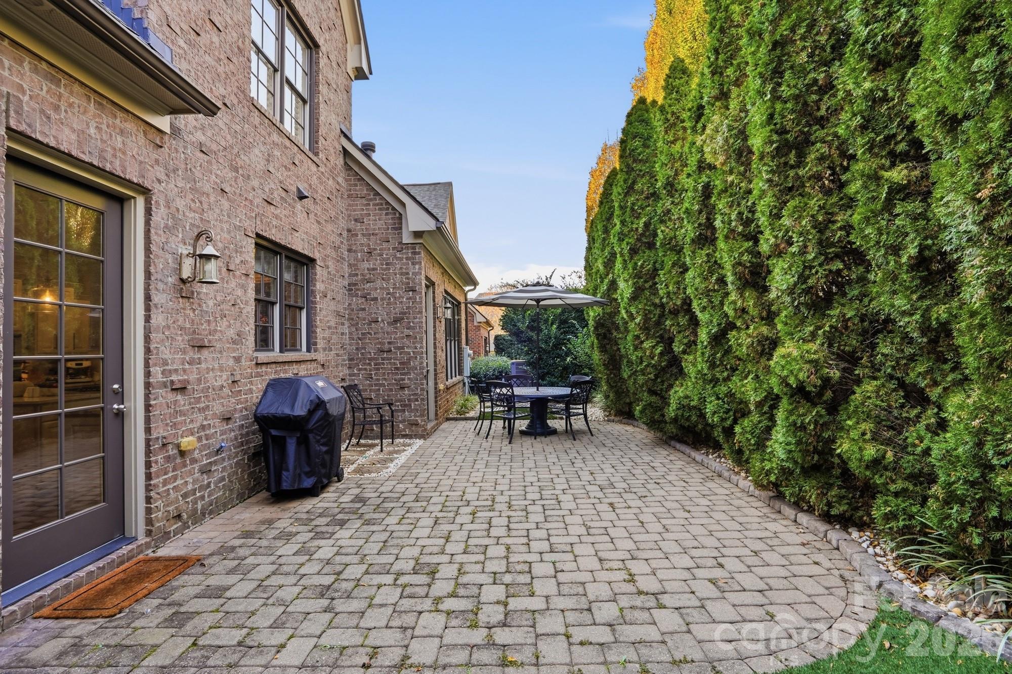 The Mayfair - Residential