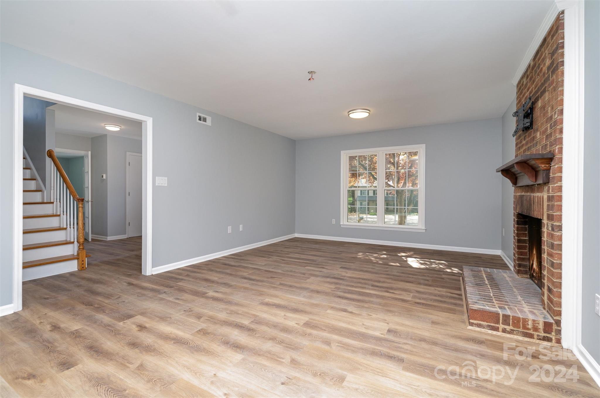 Chestnut Lake - Residential