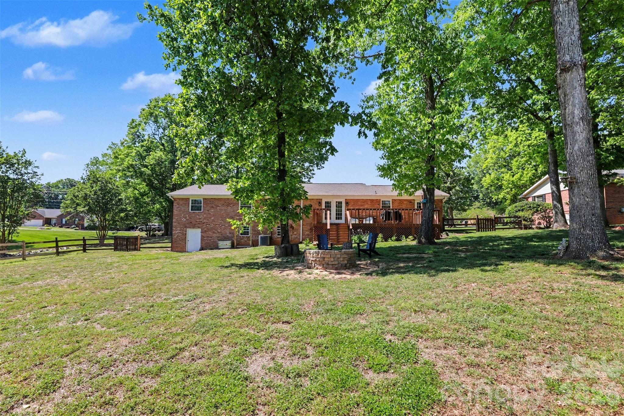 Quail Hollow - Residential