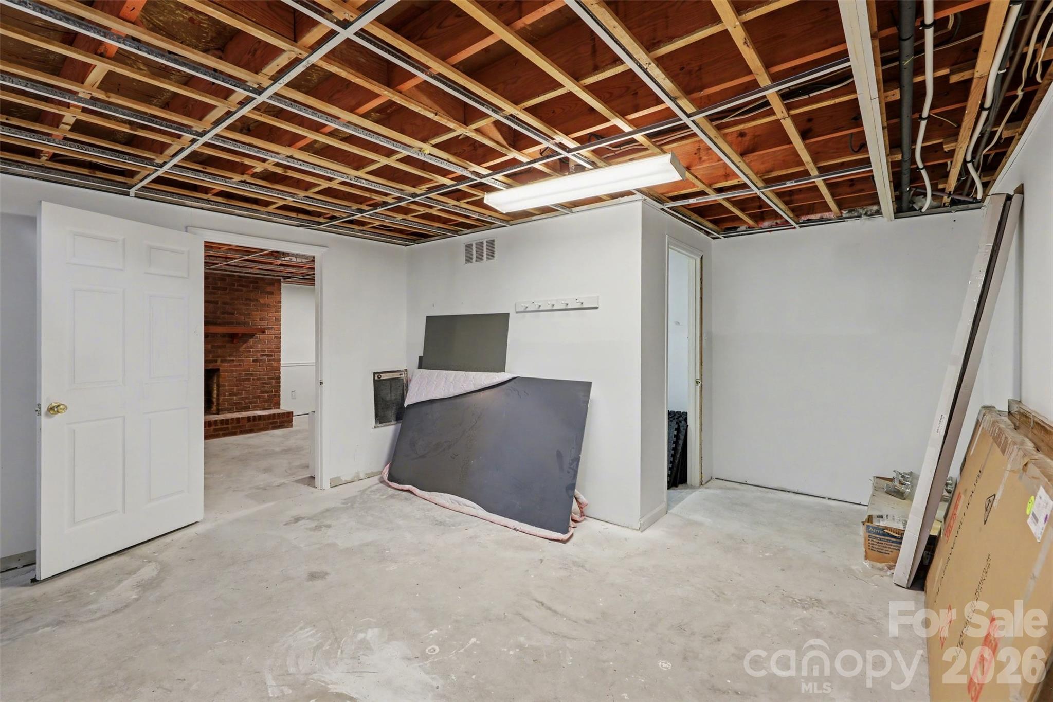 Quail Hollow - Residential