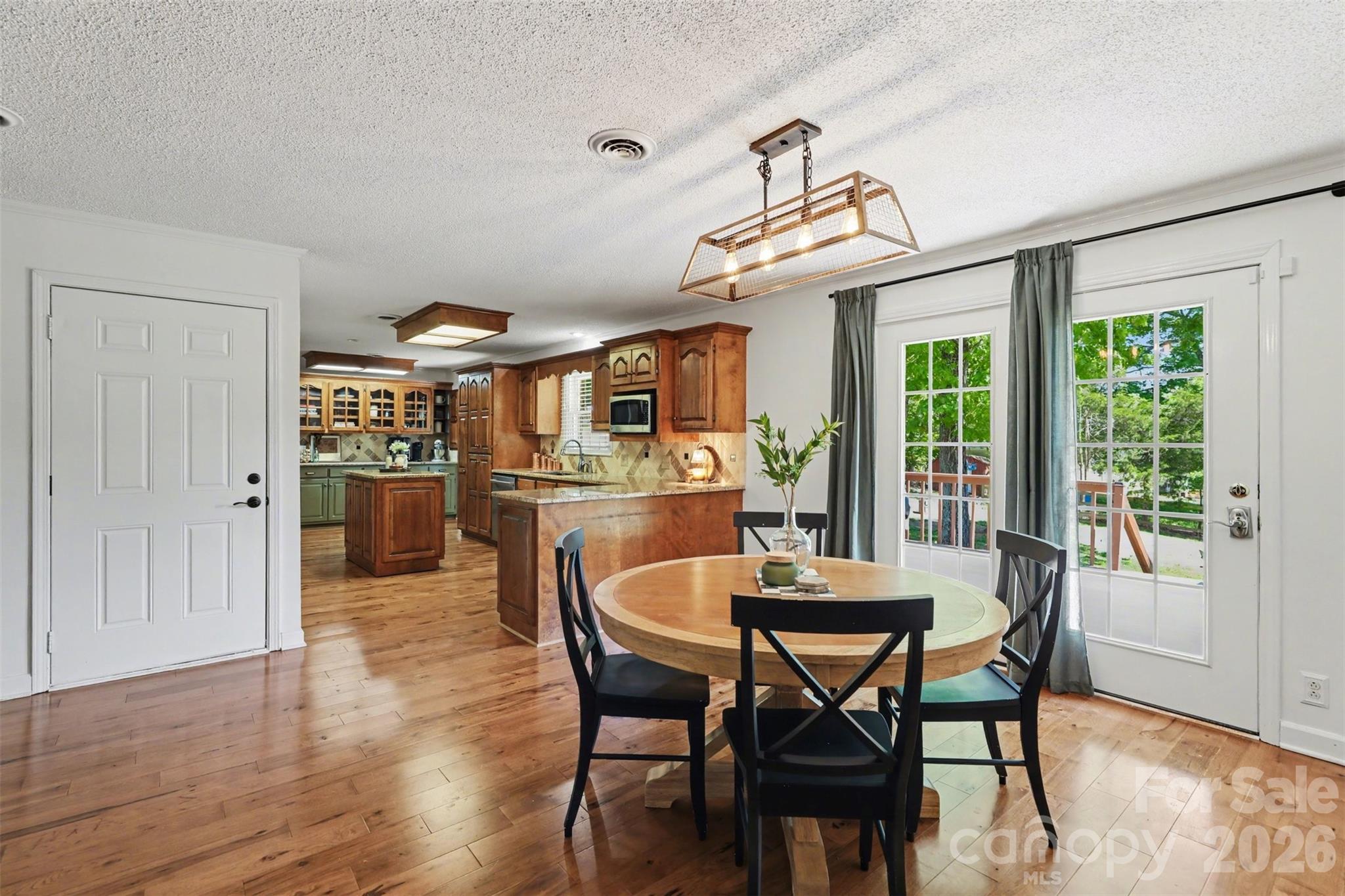 Quail Hollow - Residential