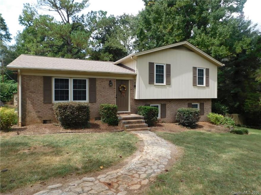 Impressive 3Bed/2.5 Bath Tri-Level in the Desirable Greenfield Acres Subdivision. This home has had tons of major upgrades from the New Roof & HVAC  to the Updated Kitchen and Baths.  Large Kitchen w/Plenty of Cabinets, SS Appliances & Built In Desk/China Cabinet.  Lg Master, Formal Dining or Living Rm & Office/Study.  Private Wooded Partially Fenced Backyard.