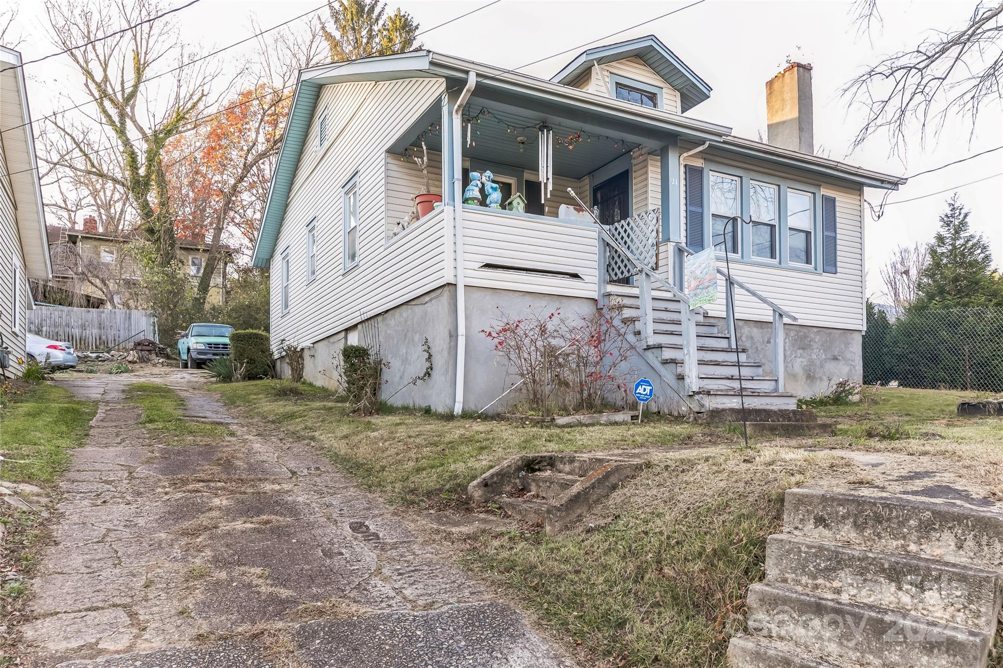 Green and Thrash Lands - Residential