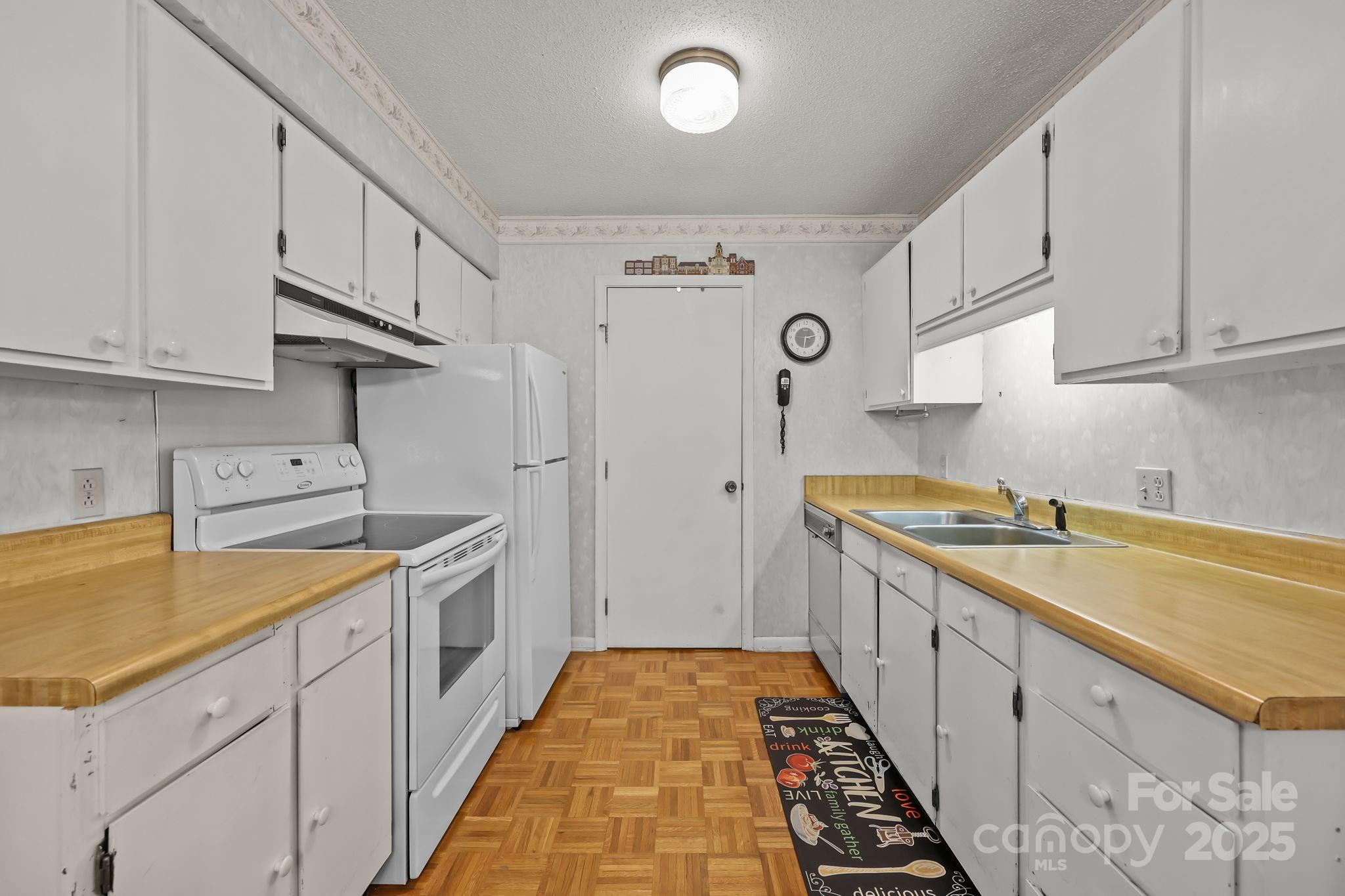 Edgewood Terrace - Residential