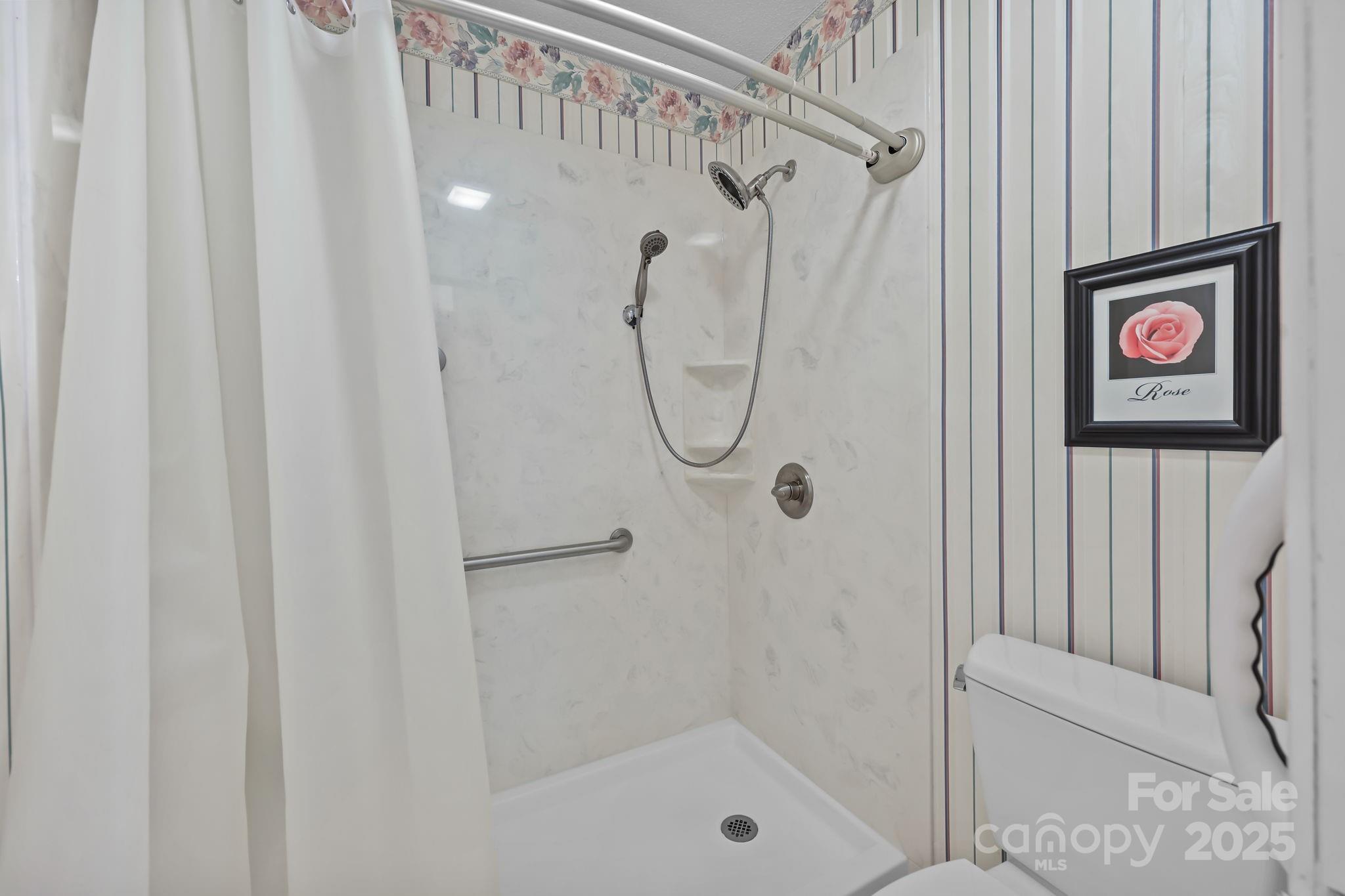 Edgewood Terrace - Residential