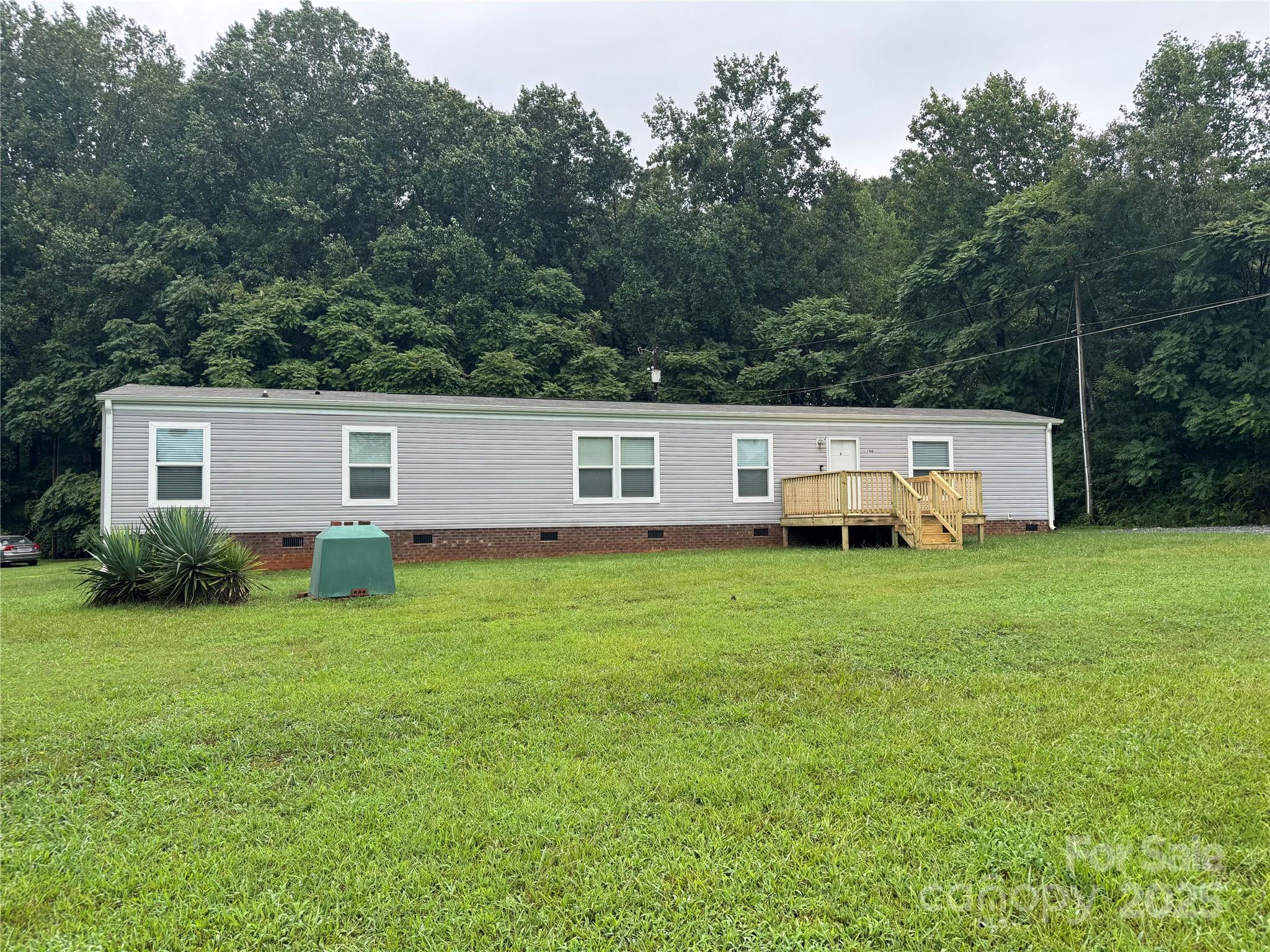 700 Reid Road