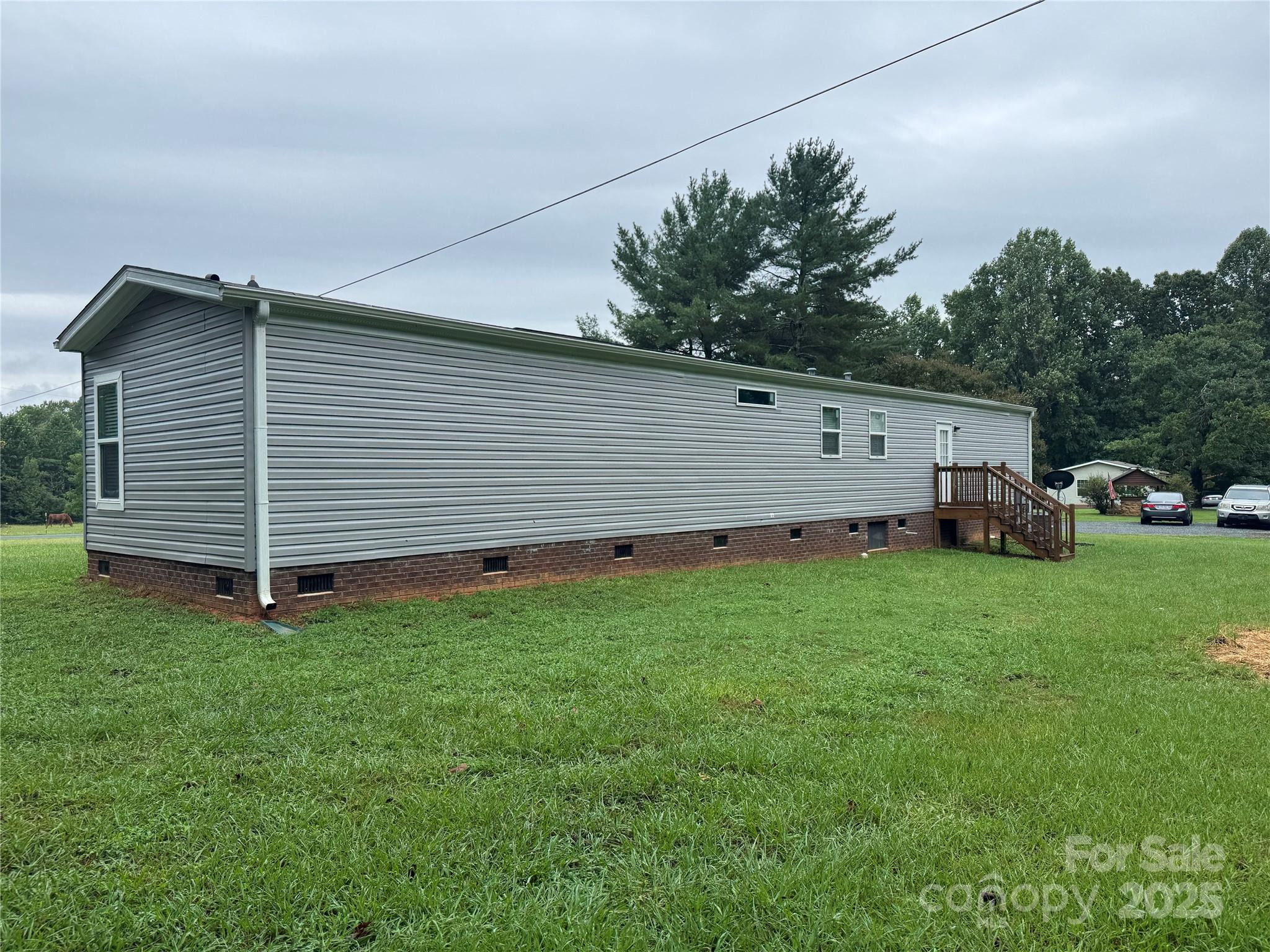700 Reid Road
