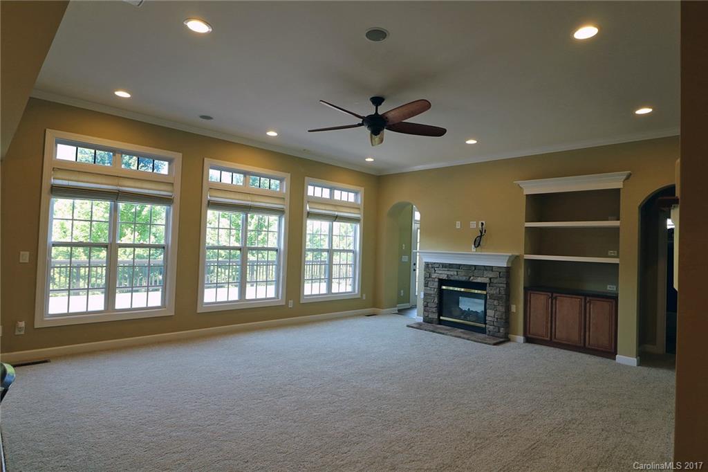 Highland Creek - Residential