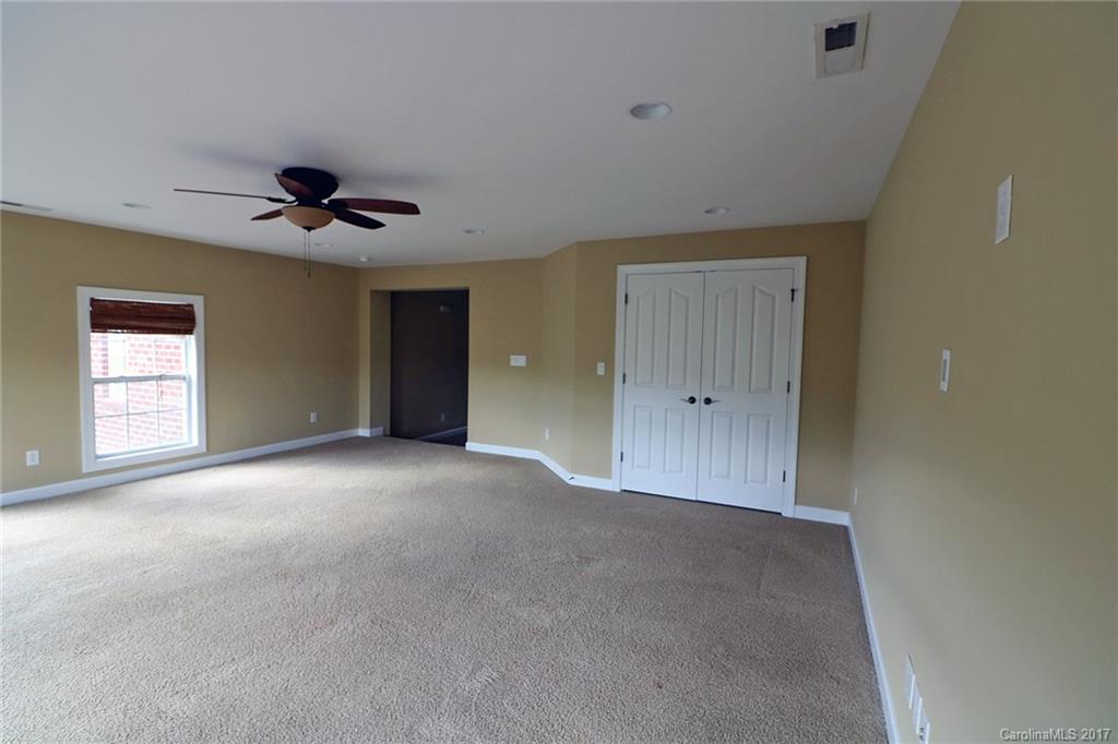 Highland Creek - Residential