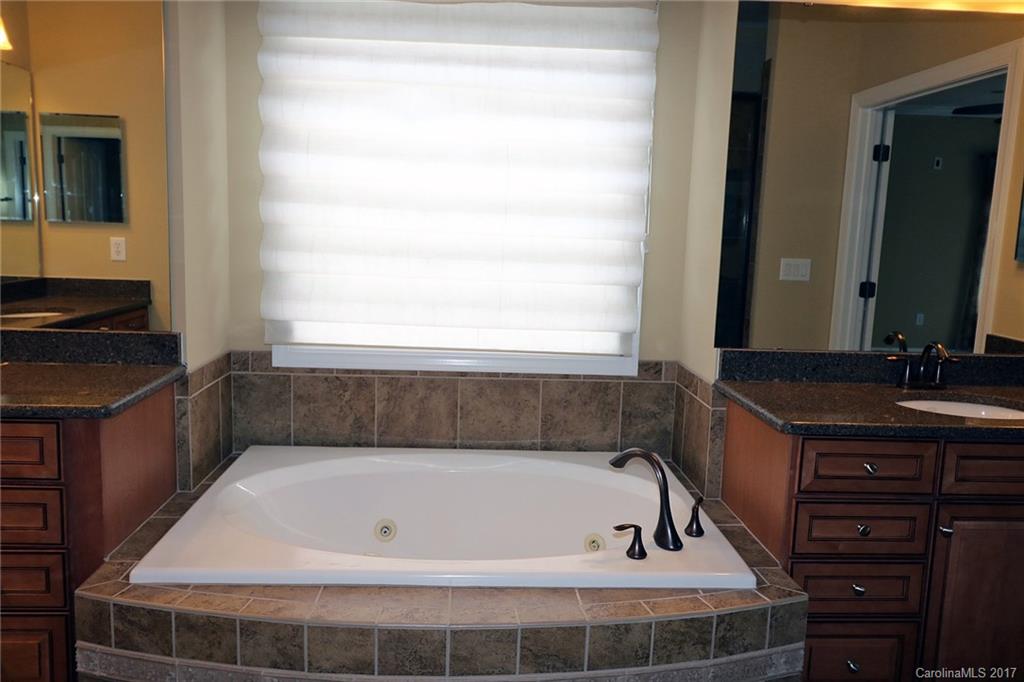 Highland Creek - Residential