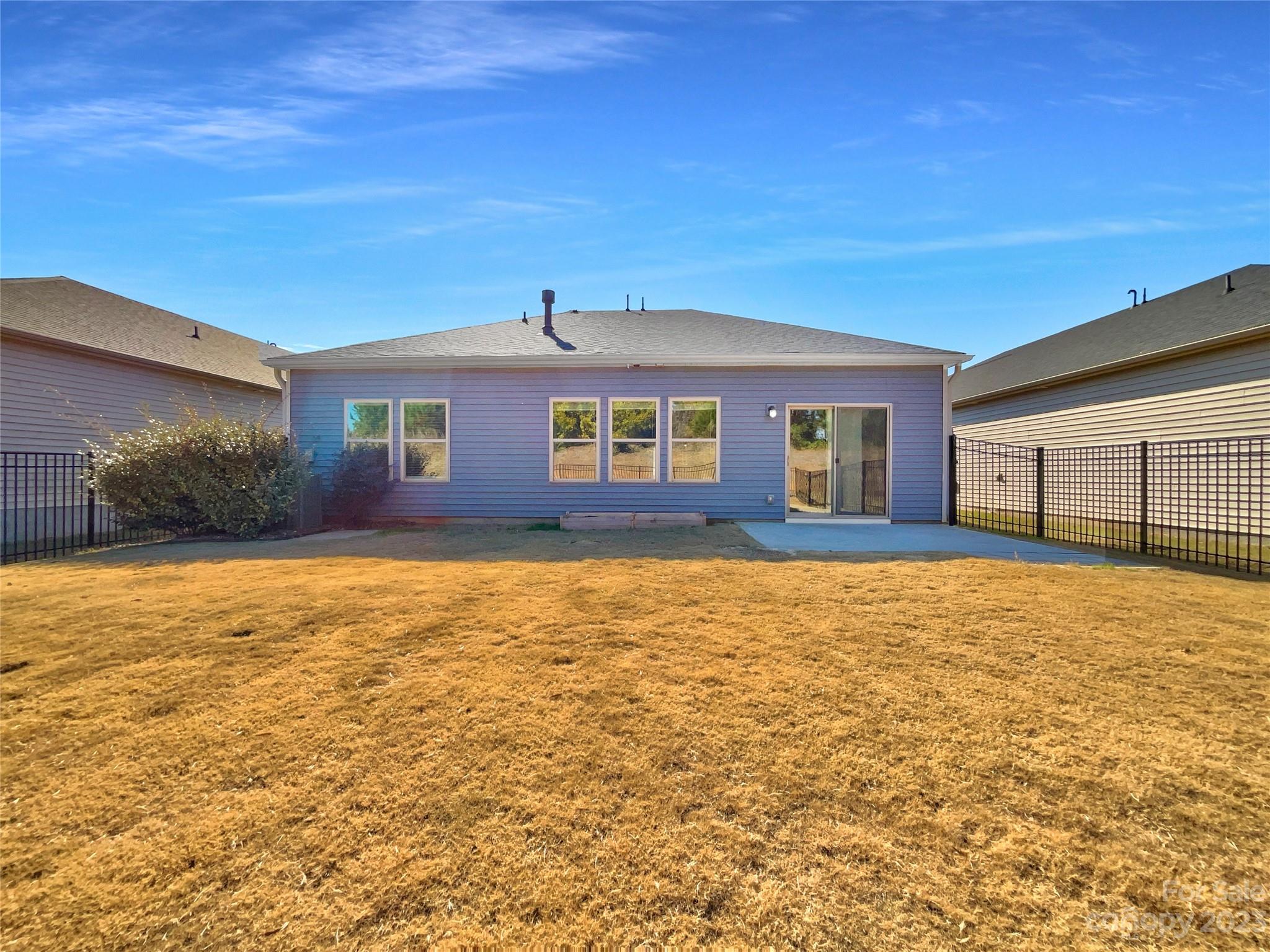 Larkhaven Hills - Residential