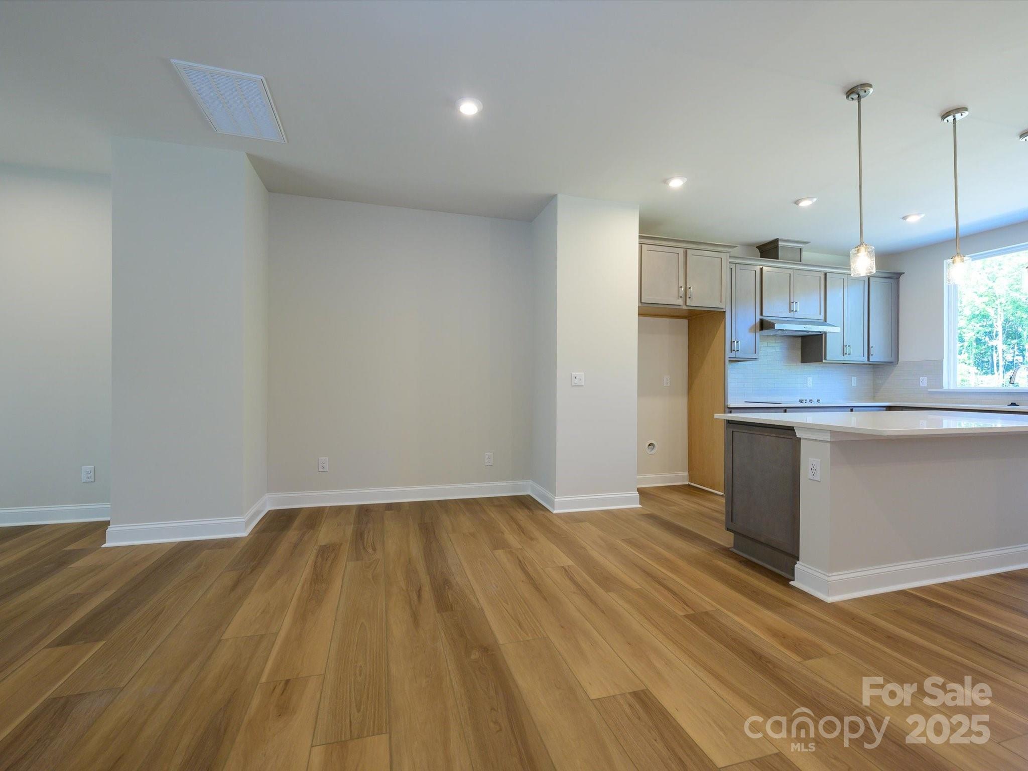 8048 Cedarsmith Court