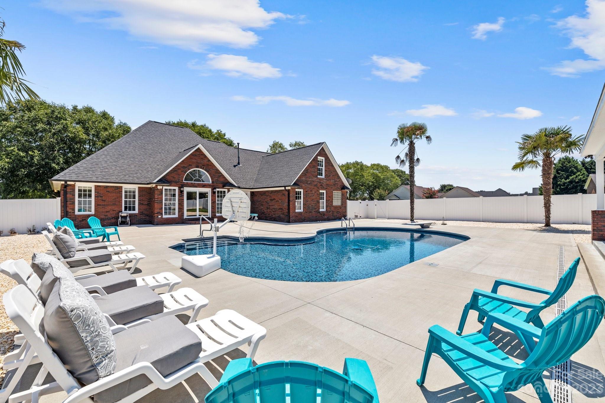 Plantation Pointe - Residential