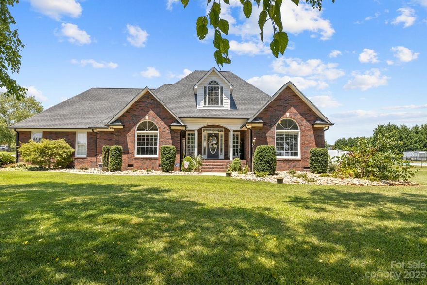 Looking for an immaculate home in a quiet, country setting convenient to everything Upstate, welcome home.  Brick home entirely upgraded, attention to every detail.  This 3/3 sits on over an acre, has mature trees shading front yard and palm trees around the pool in back yard.  Custom built-in drawers in the primary bedroom allowing more space. Noteable mention to the amazing primary bath with a custom shower equal to a body car wash, granite double vanity, makup vanity and soaker tub. The kitchen island is one solid piece of granite to entertain family and friends, or just have breakfast.  Besides new roof and HVAC, there's a custom pool house w/full bath and storage built to compliment the in-ground pool w/new liner and pump.  All new concrete with drainage around the pool and concrete circular drive w/addtional parking.  Backyard is completely fenced allowing your own private oasis. Close to Chesnee, Spartanburg and even Tryon International Equestrian Center is only 31 miles north.