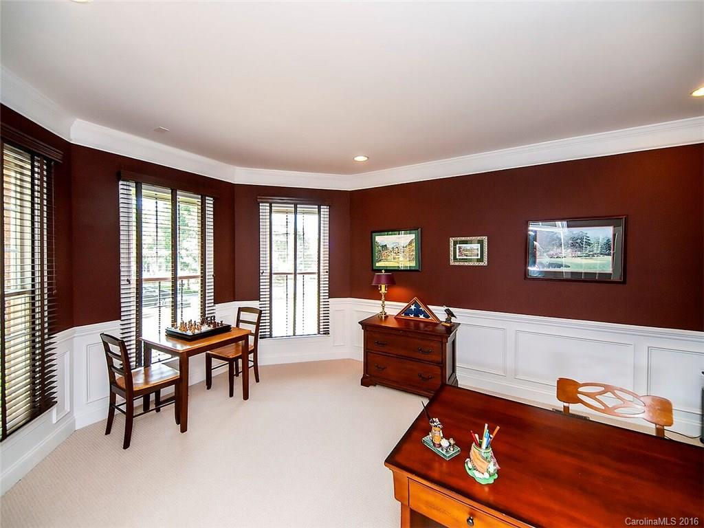 Lake Shore - Residential