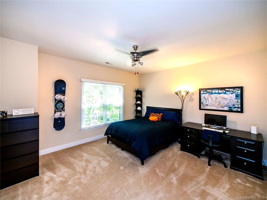 Lake Shore - Residential