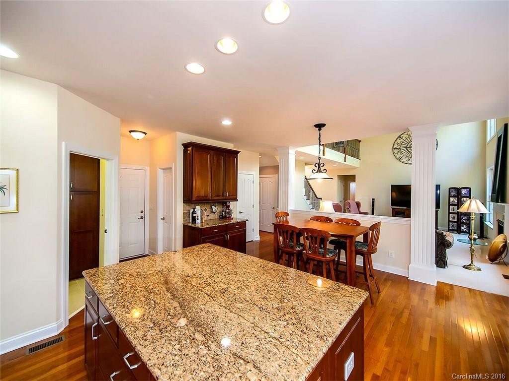 Lake Shore - Residential