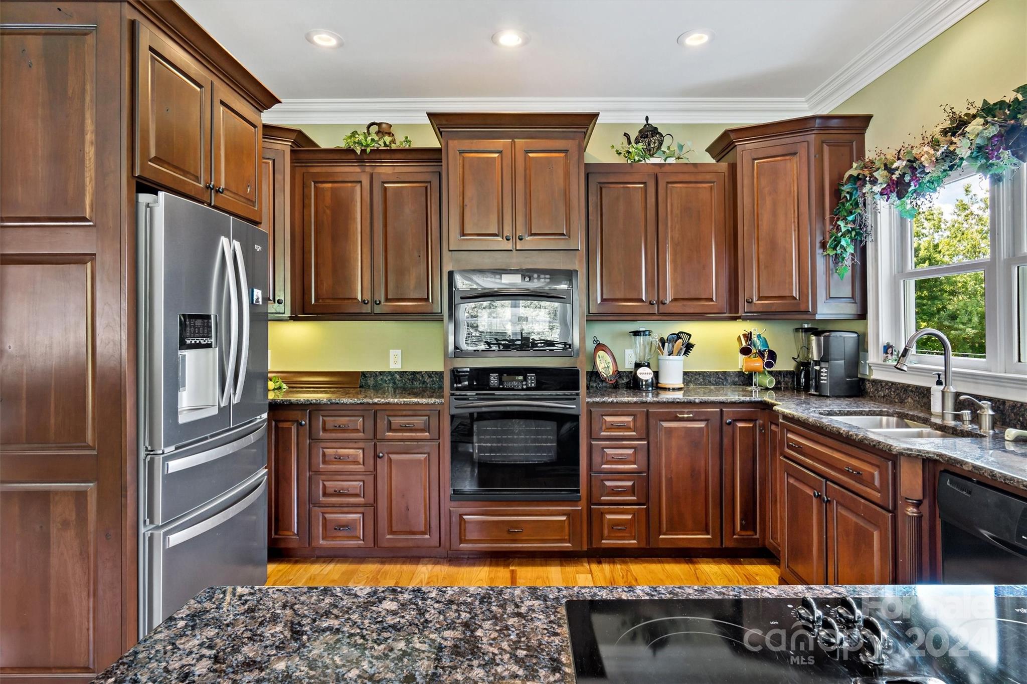 Sunset Point - Residential