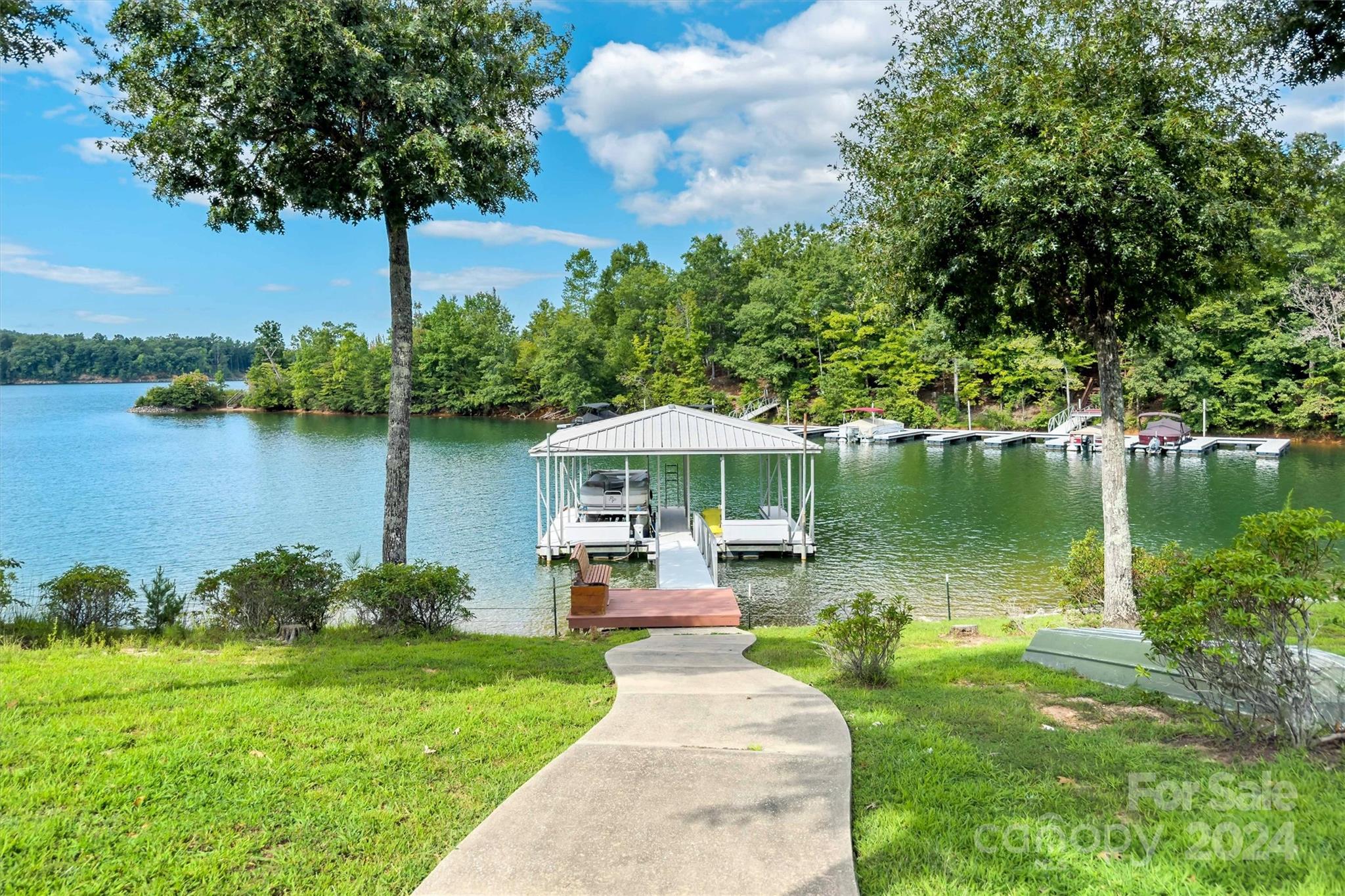 Sunset Point - Residential