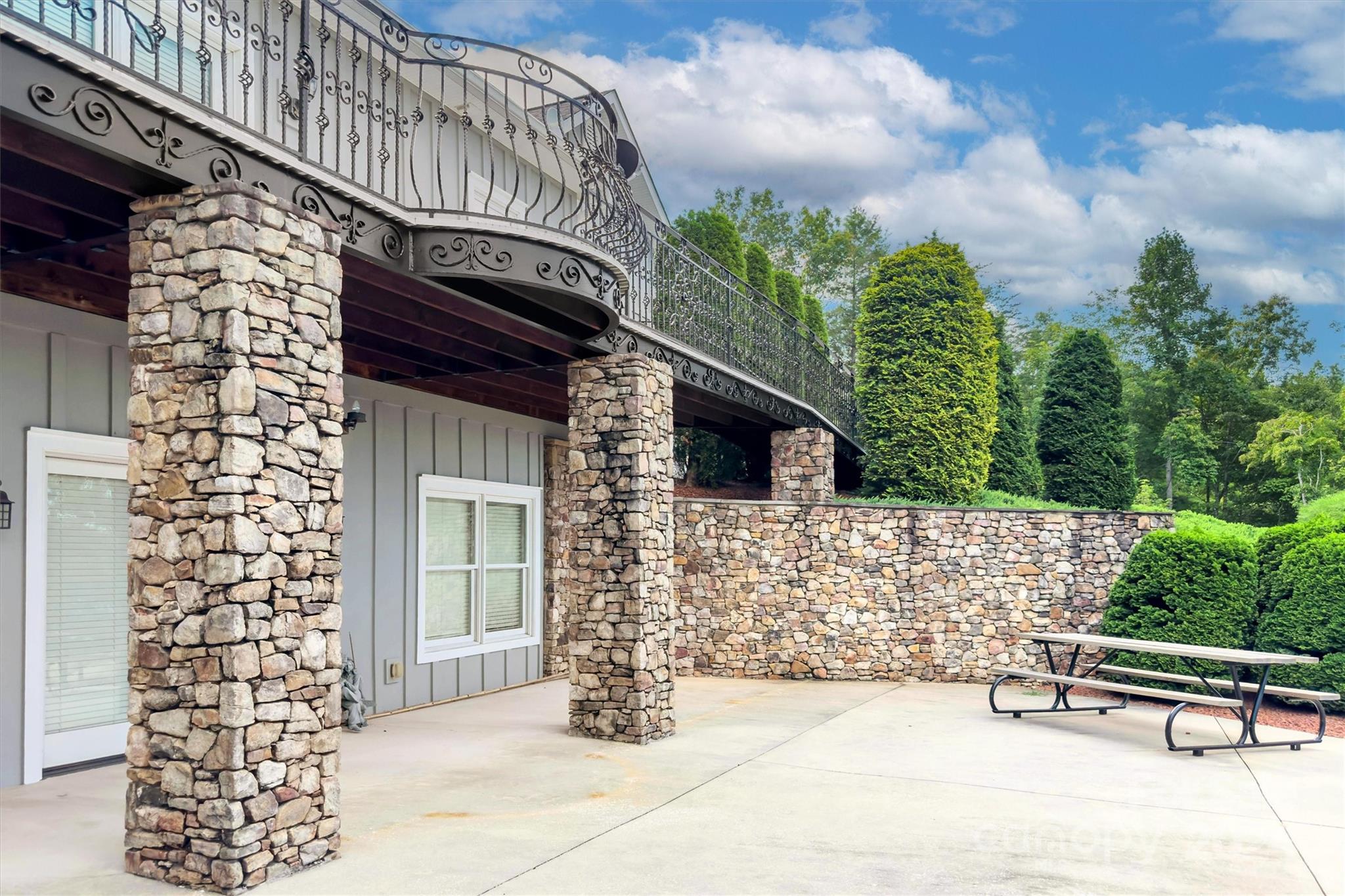 Sunset Point - Residential