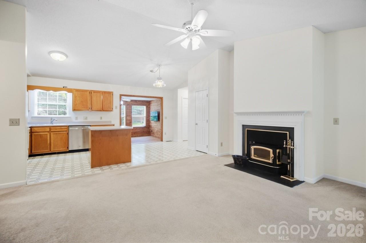 128 Maxamy Lane
