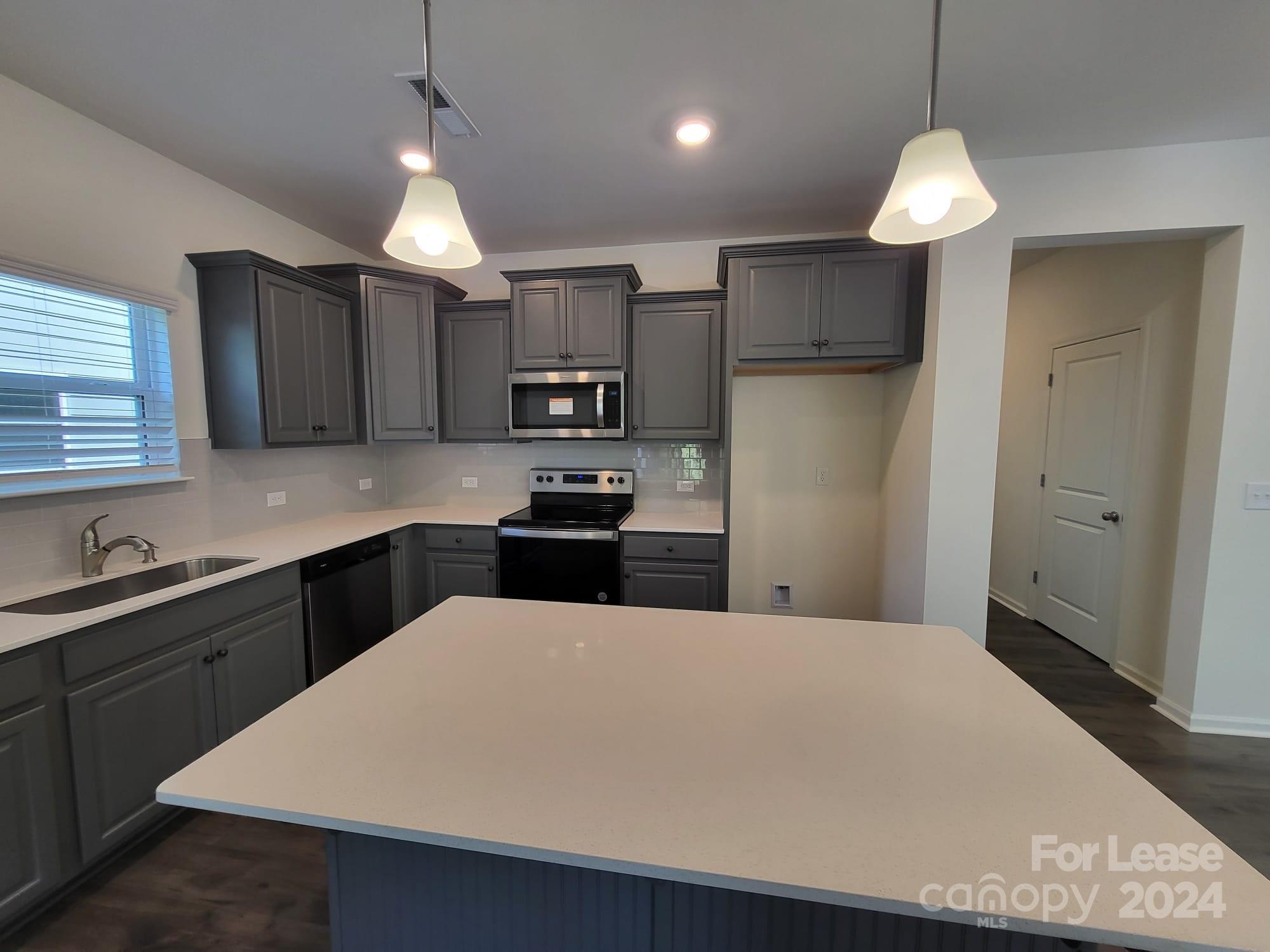 Scotch Meadows - Residential Lease