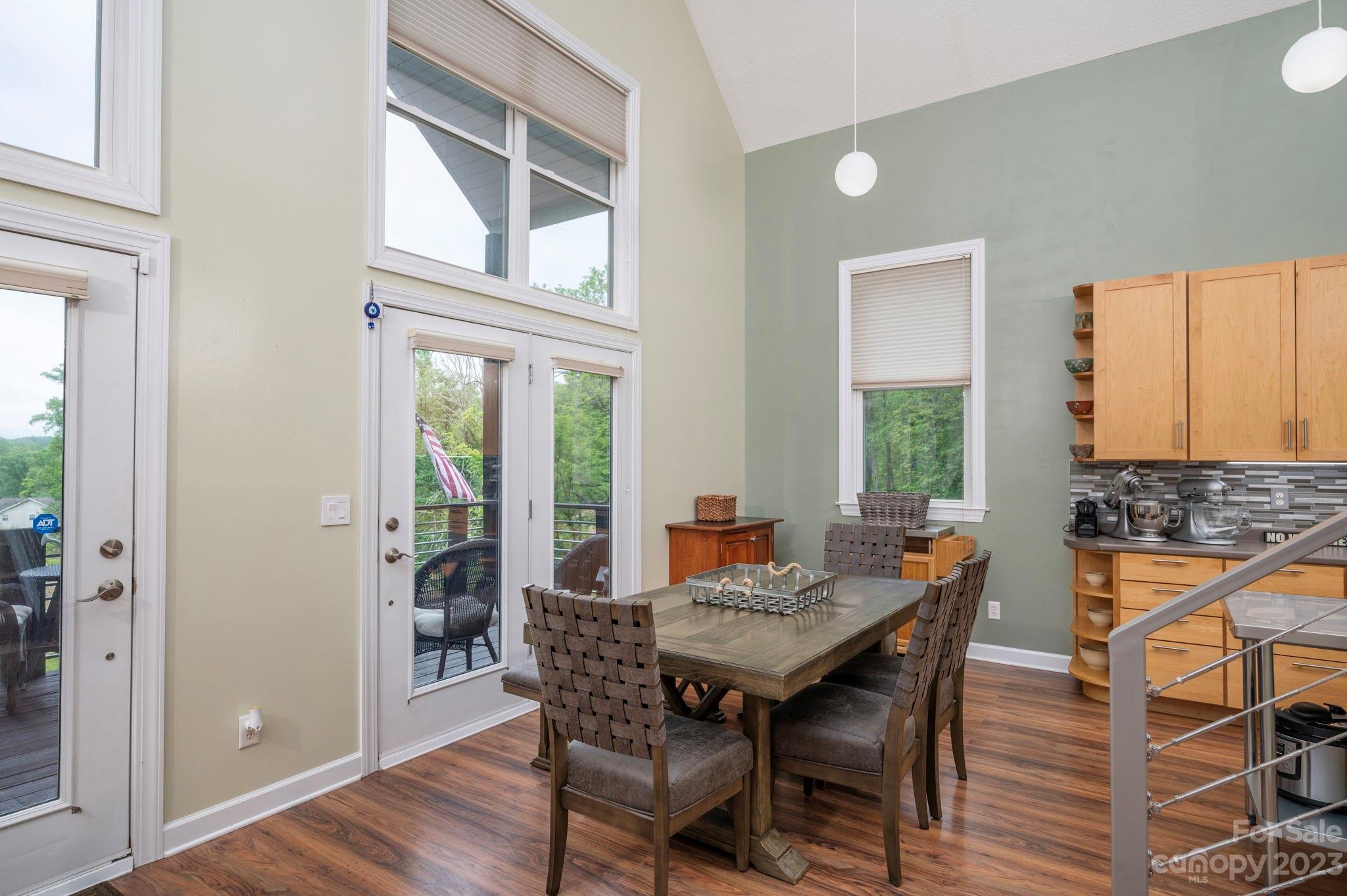 Petersburg Crossing - Residential