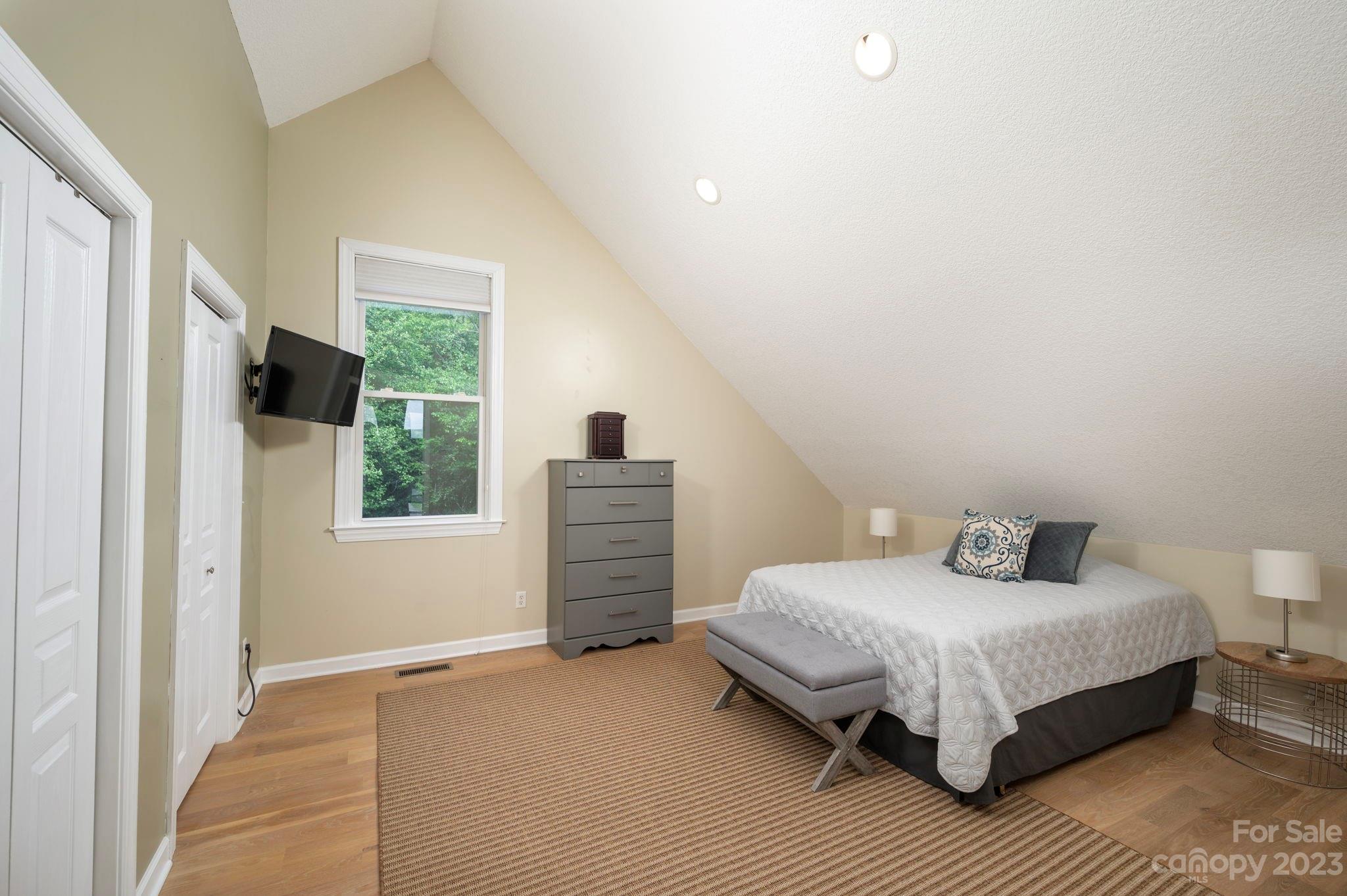 Petersburg Crossing - Residential