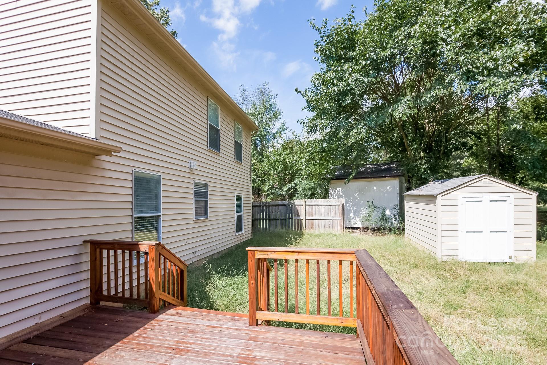 Hunters Creek - Residential Lease