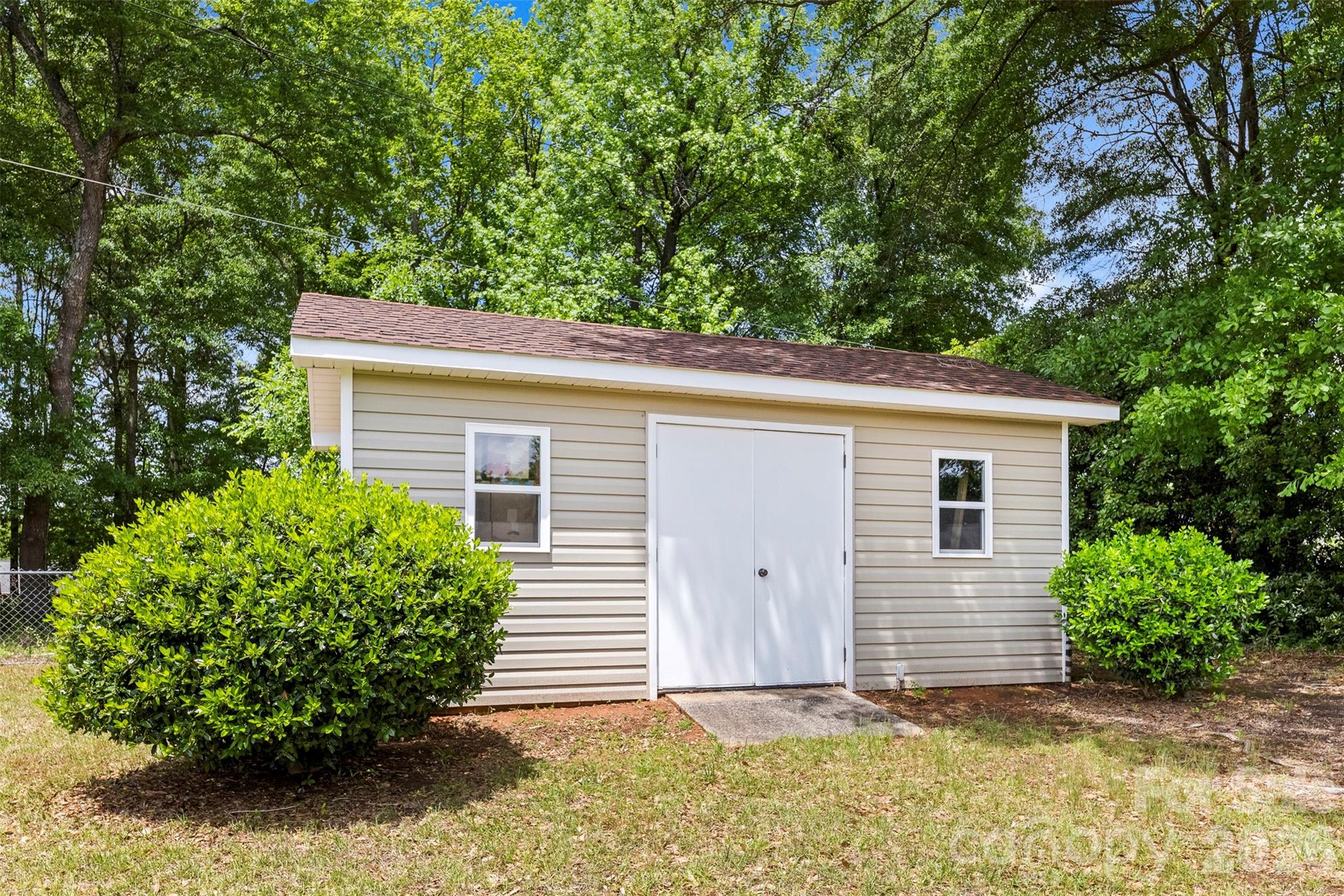 Friendfield - Residential
