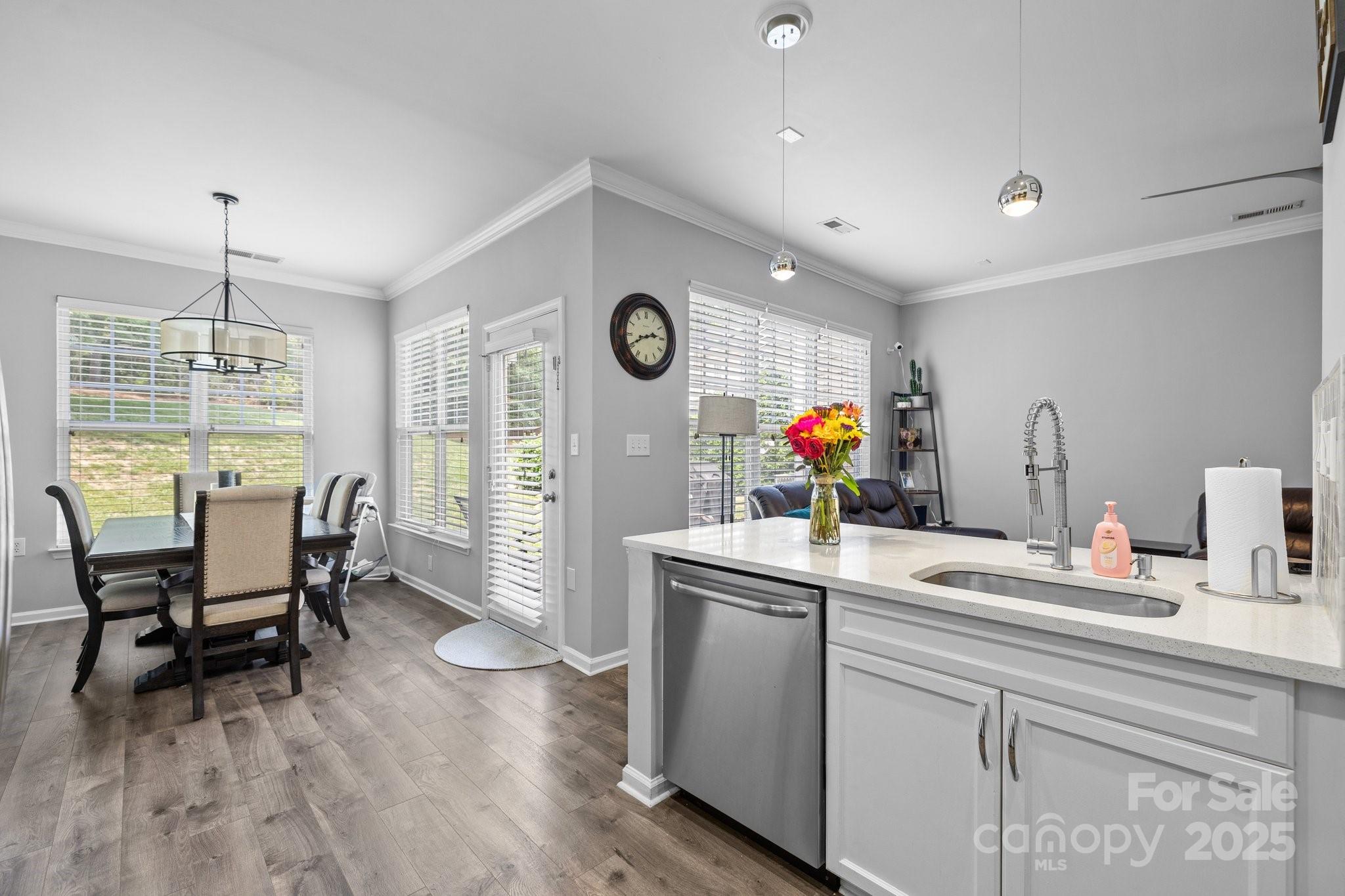 Coventry Court Townhomes - Residential