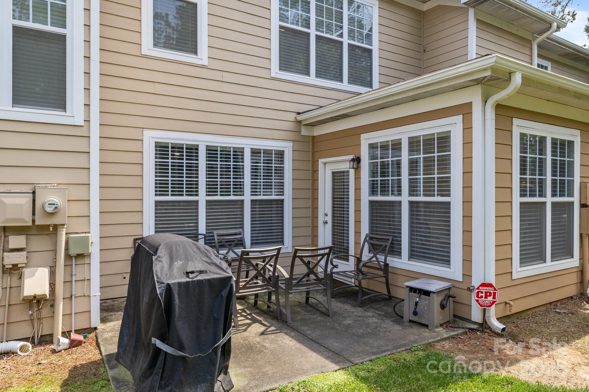 Coventry Court Townhomes - Residential