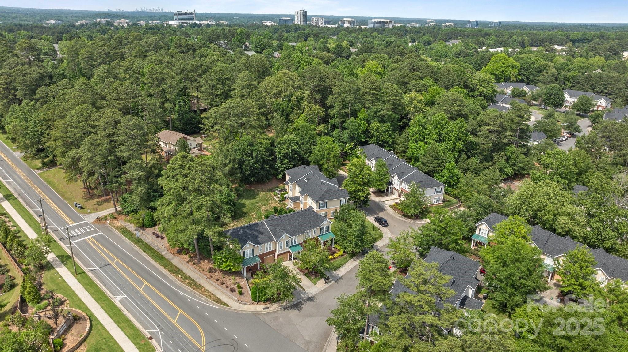 Coventry Court Townhomes - Residential