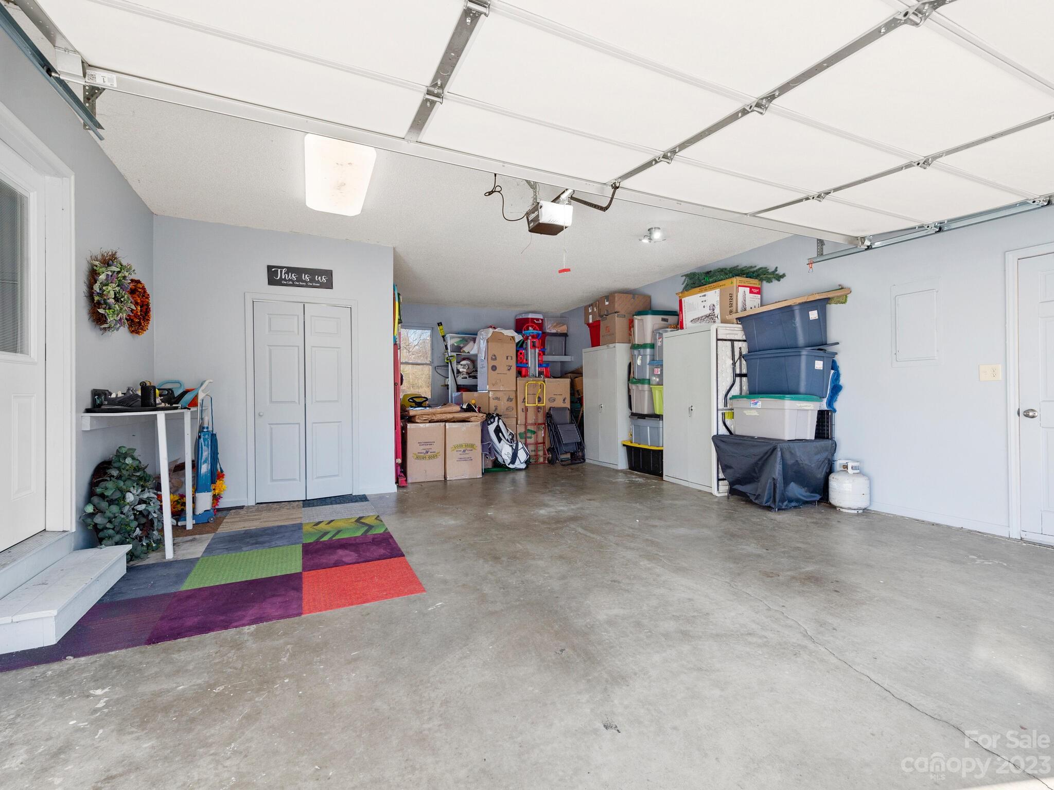 Twin Lakes - Residential