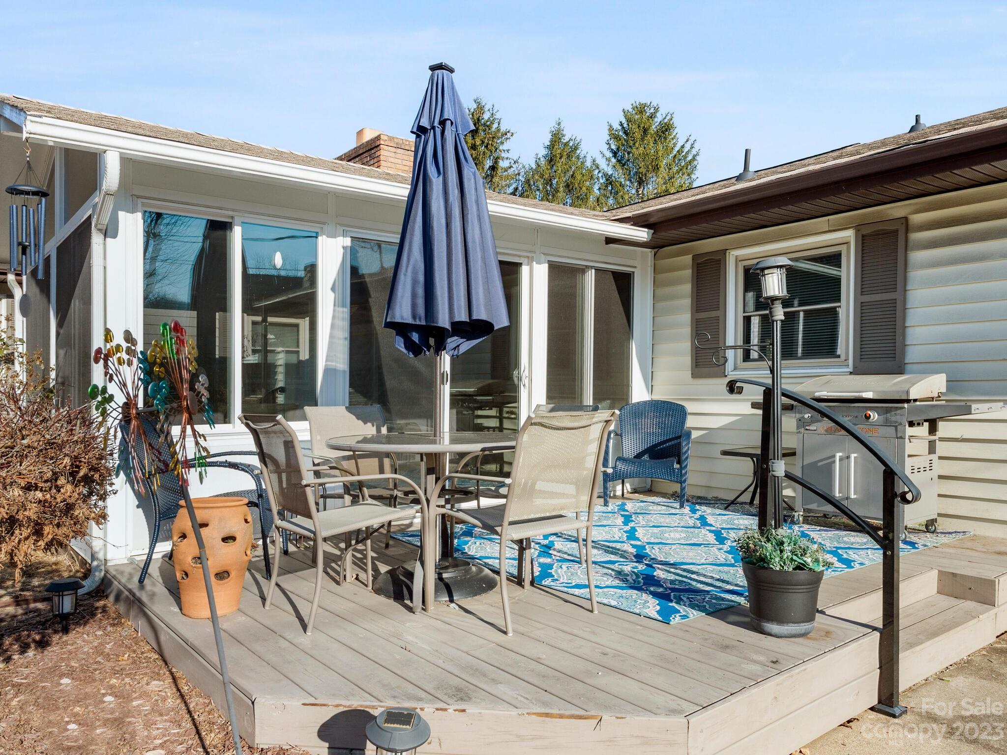 Twin Lakes - Residential